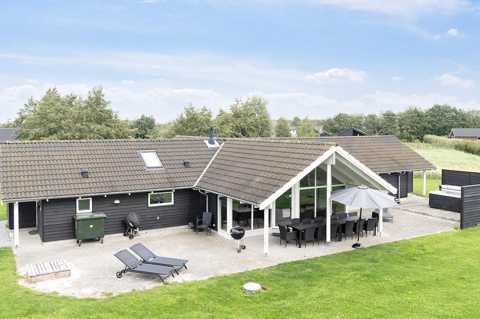 14 persoons vakantie huis in Idestrup-Buitenlucht
