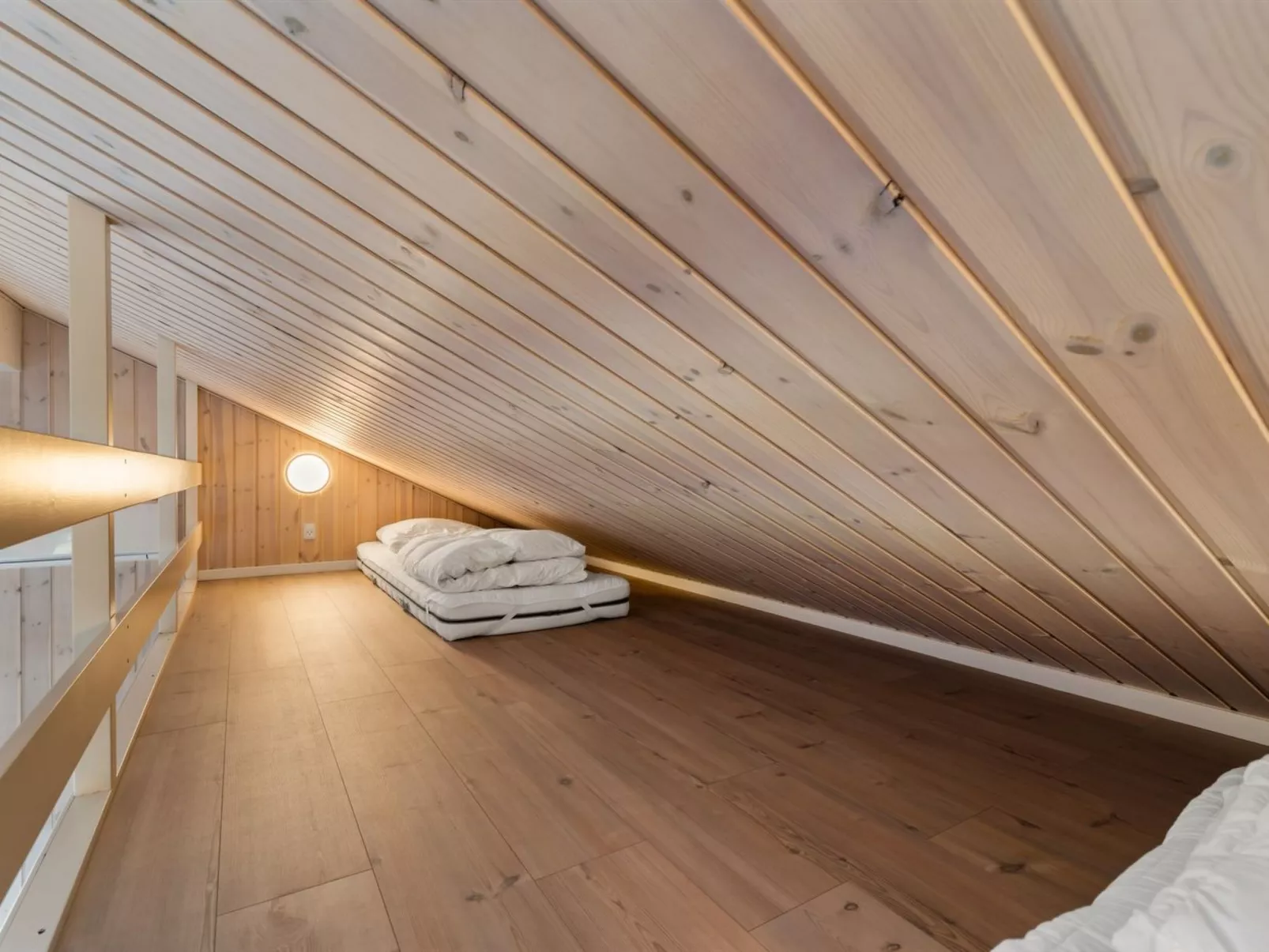 "Rixa" - 350m from the sea-Binnen