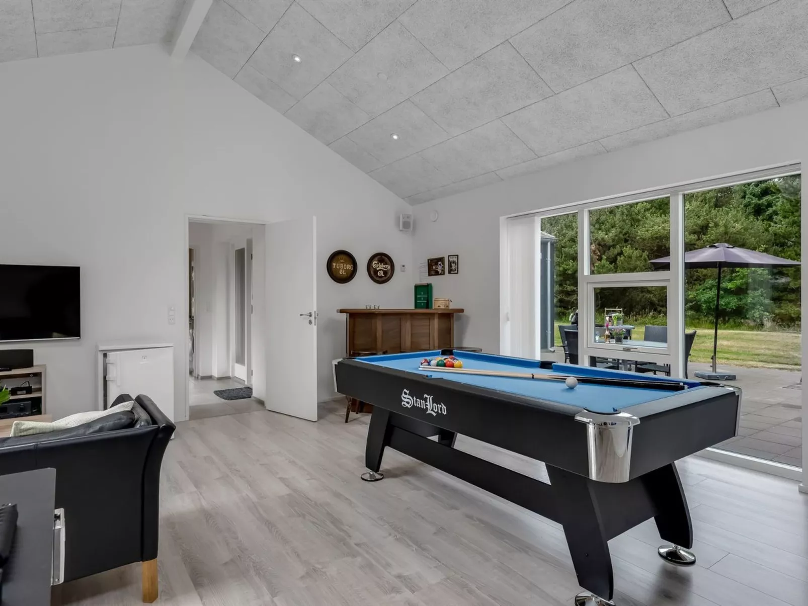 "Jonka" - 2km from the sea-Binnen