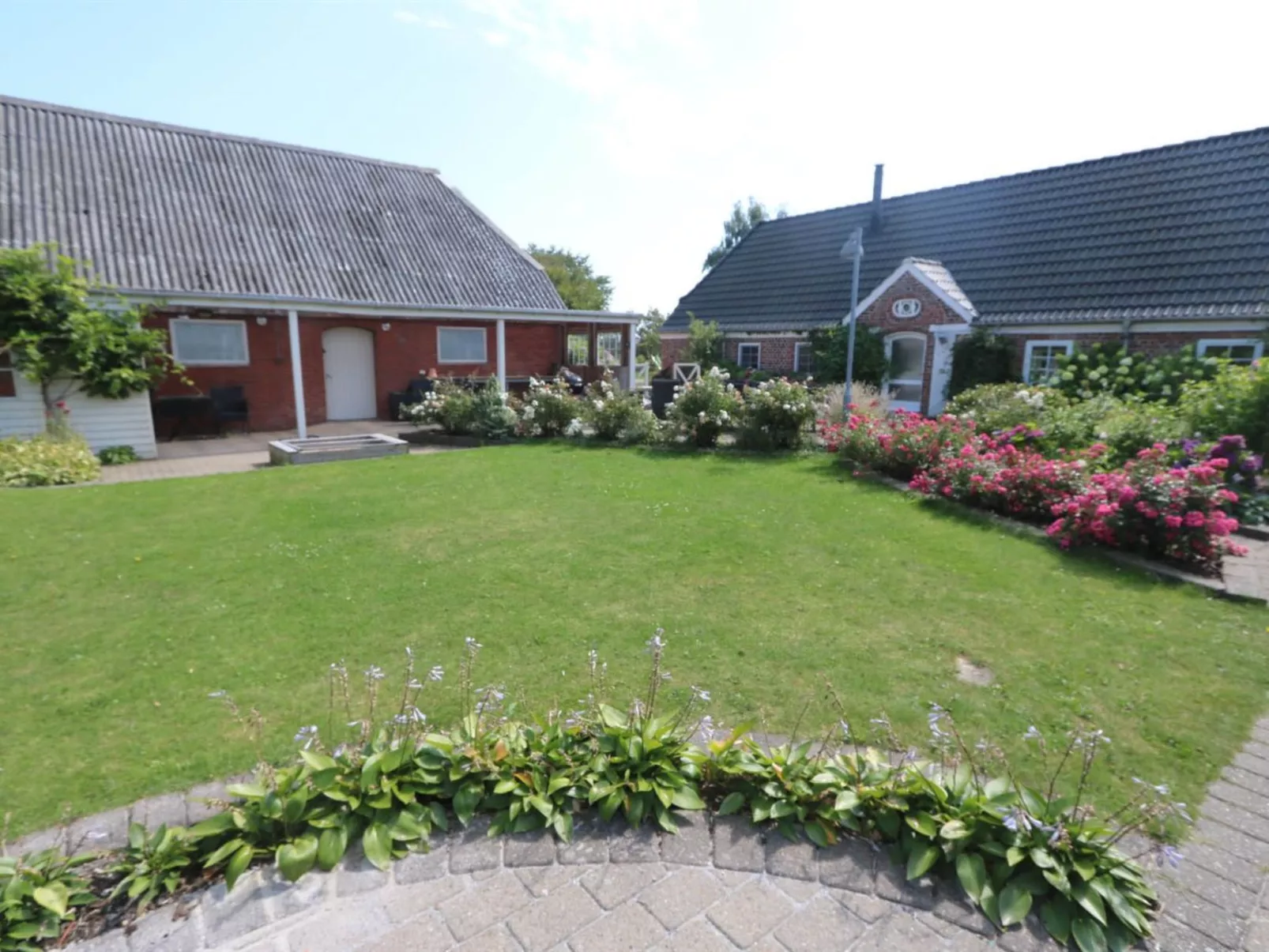 "Brigitte" - 1.3km to the fjord-Buiten