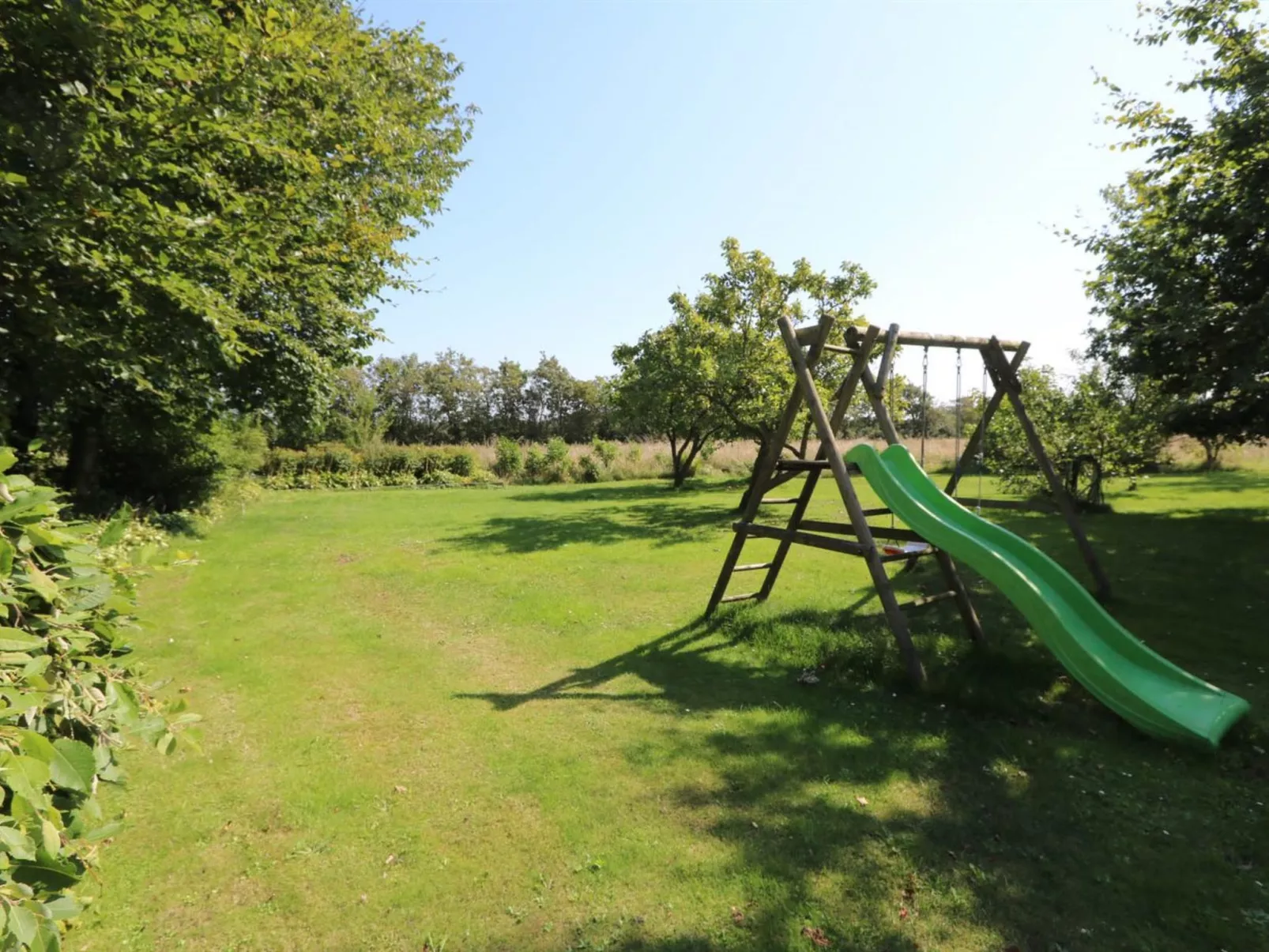 "Brigitte" - 1.3km to the fjord-Buiten