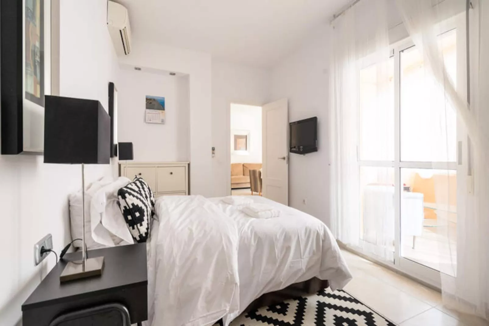 Appartements à San Luis de Sabanillas