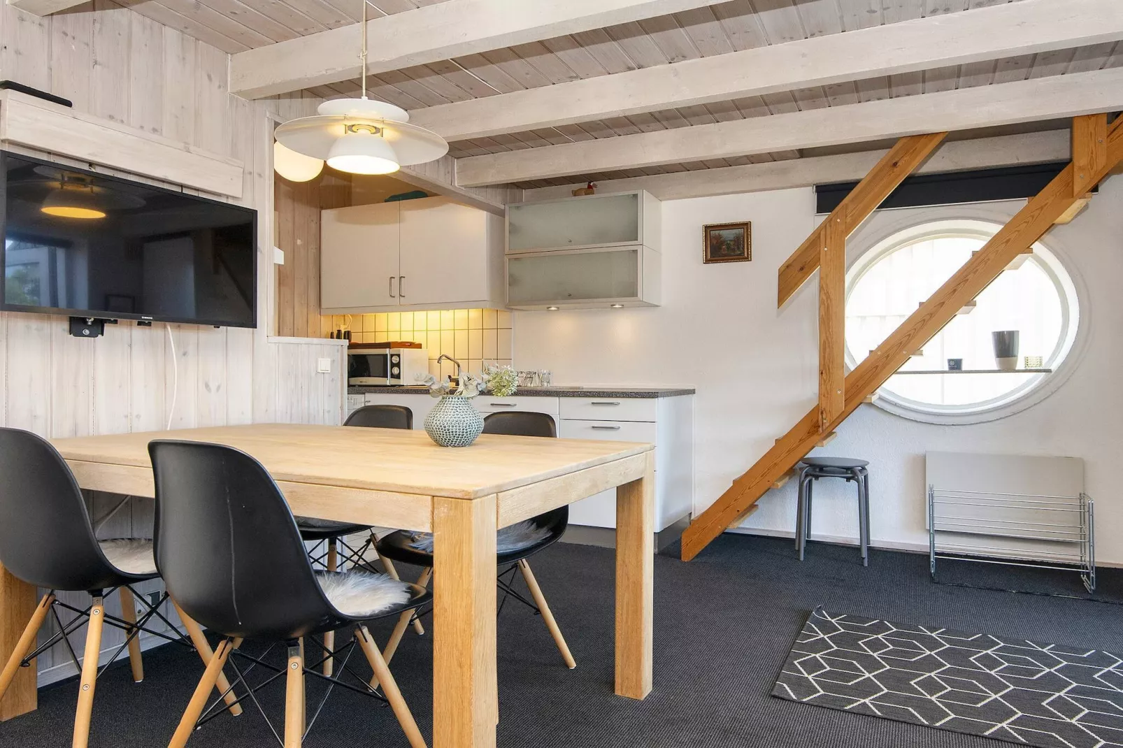 3 room,2 levels,dishwasher-Binnen