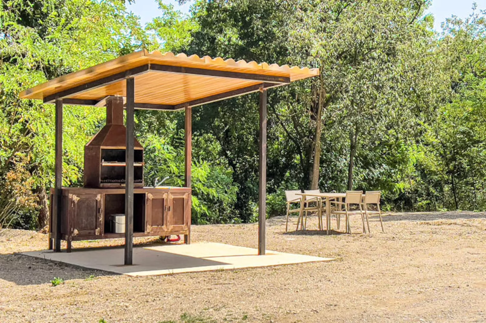 Appartements à Montagut i Oix