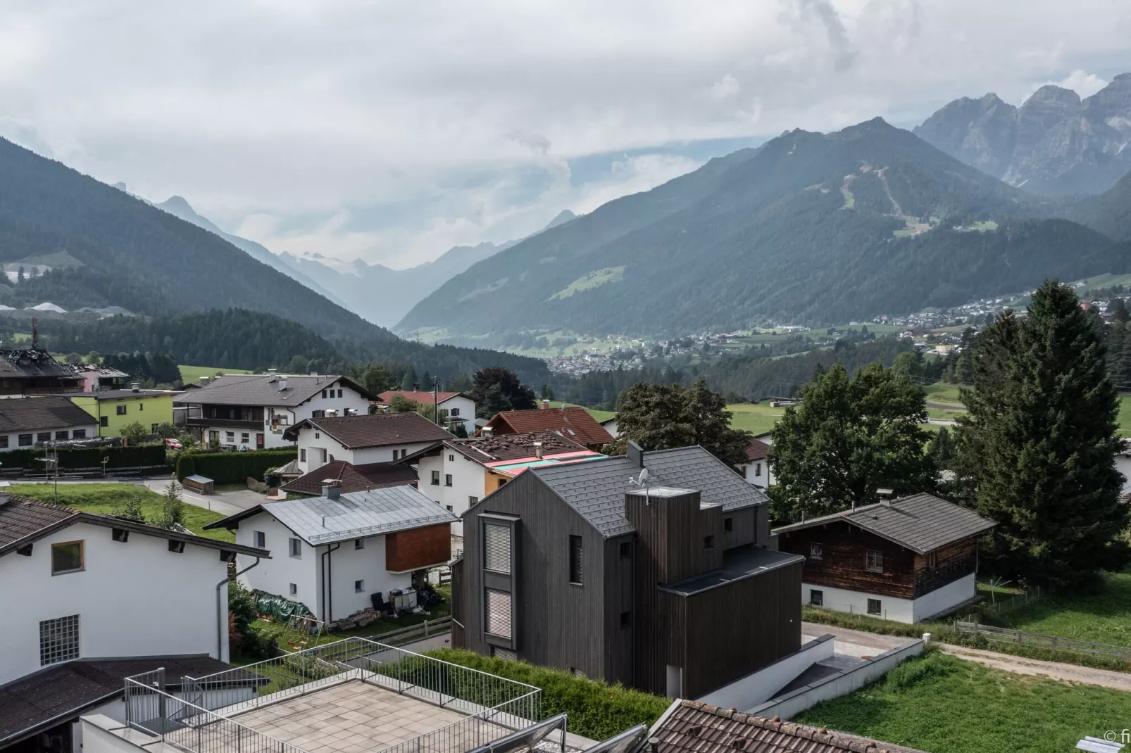 Penthouse in Mieders-Buitenkant zomer