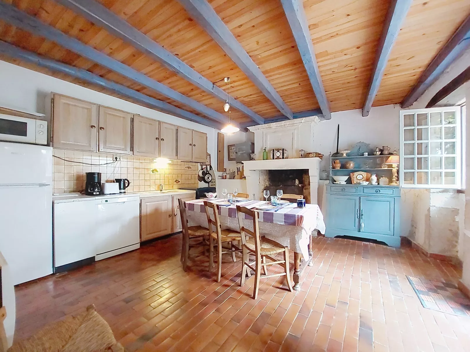 Les Vidalières-Binnen