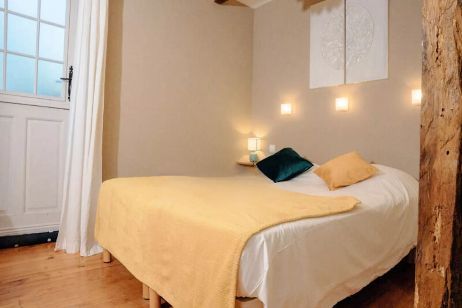 Maison à Coly-Niet-getagd