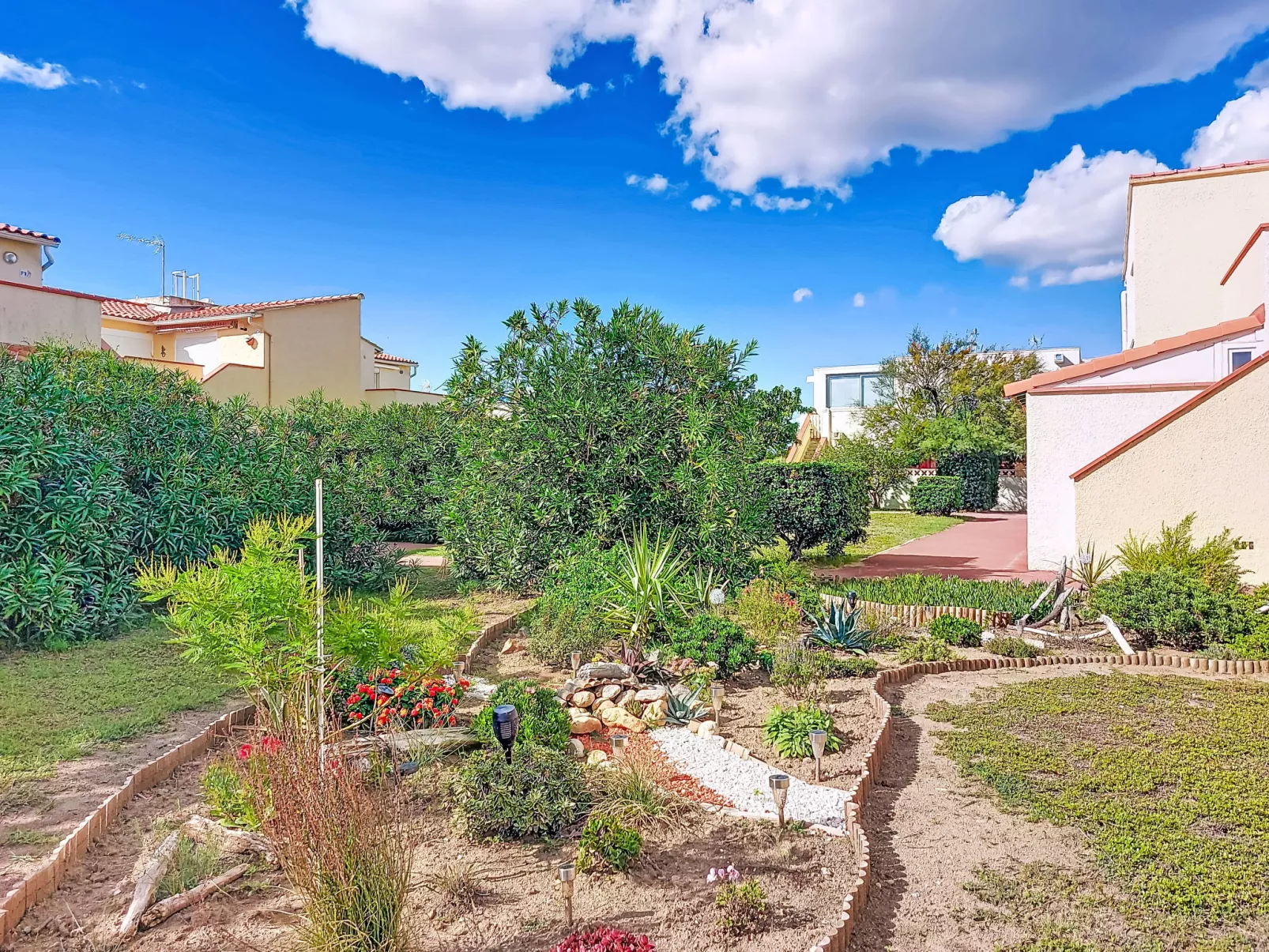 Les Supers Marines-Buiten