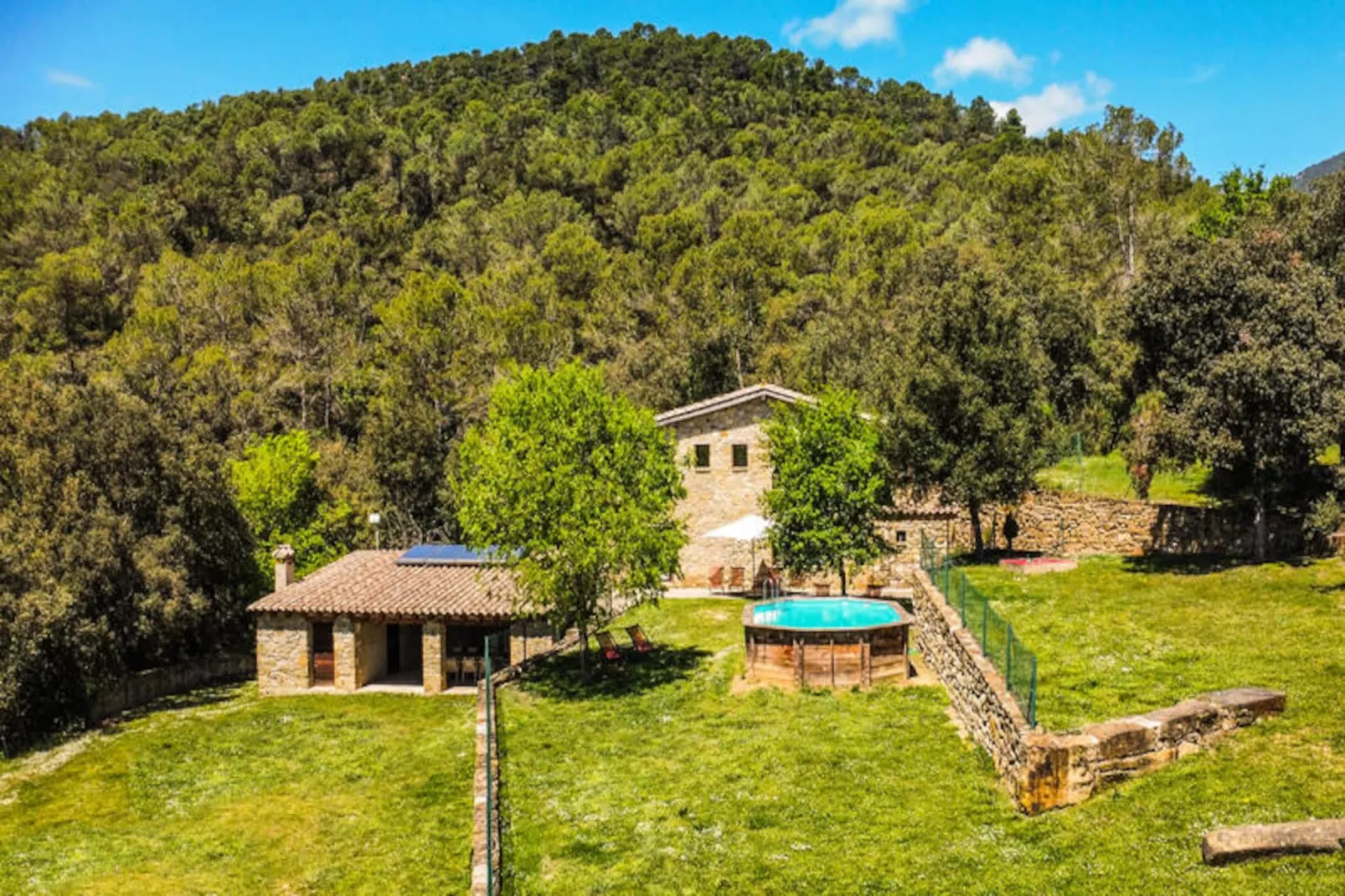 Mobil Home - Bungalow - Cottage à Beuda-Niet-getagd