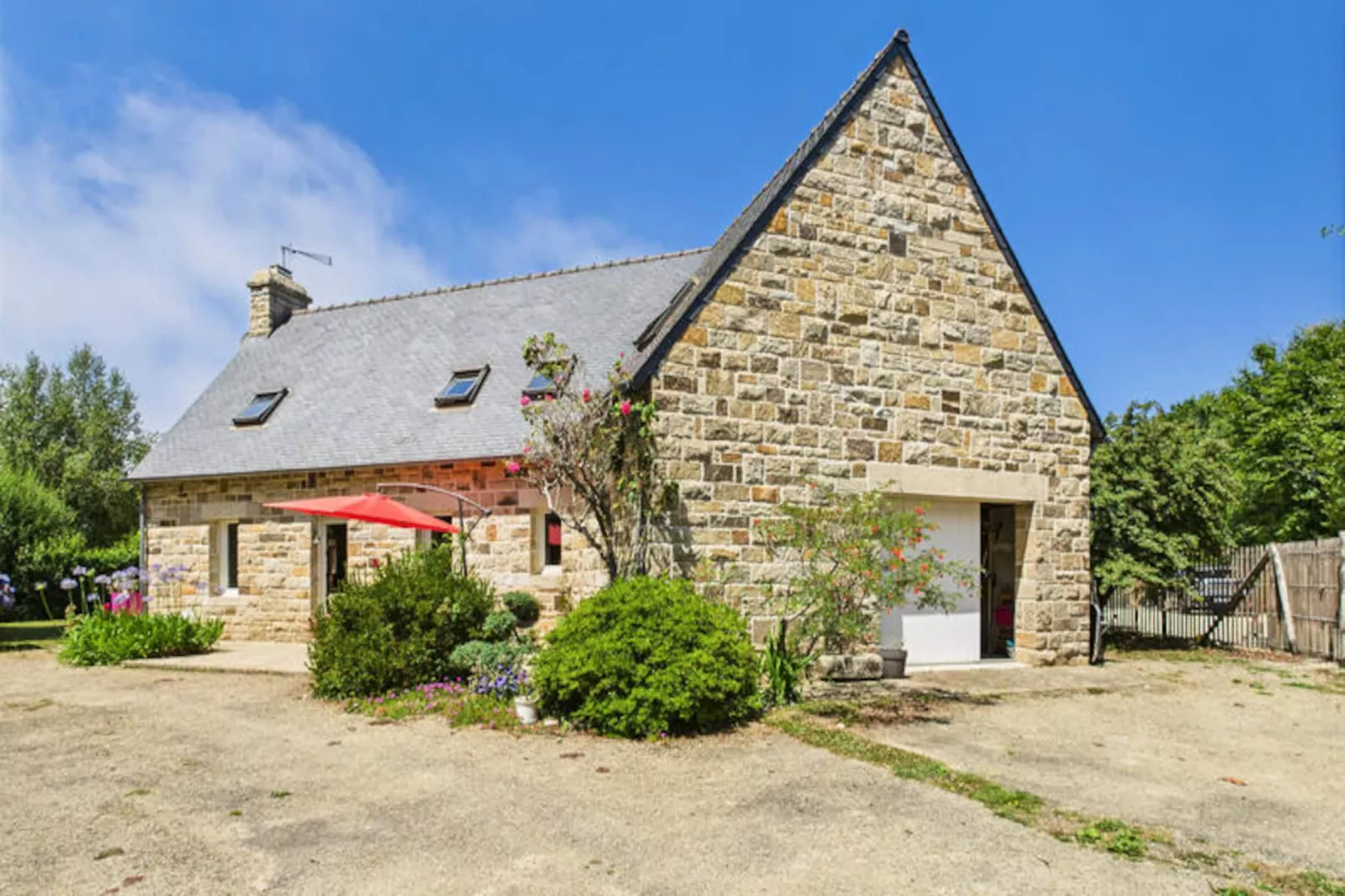 Maison à Fouesnant-Niet-getagd