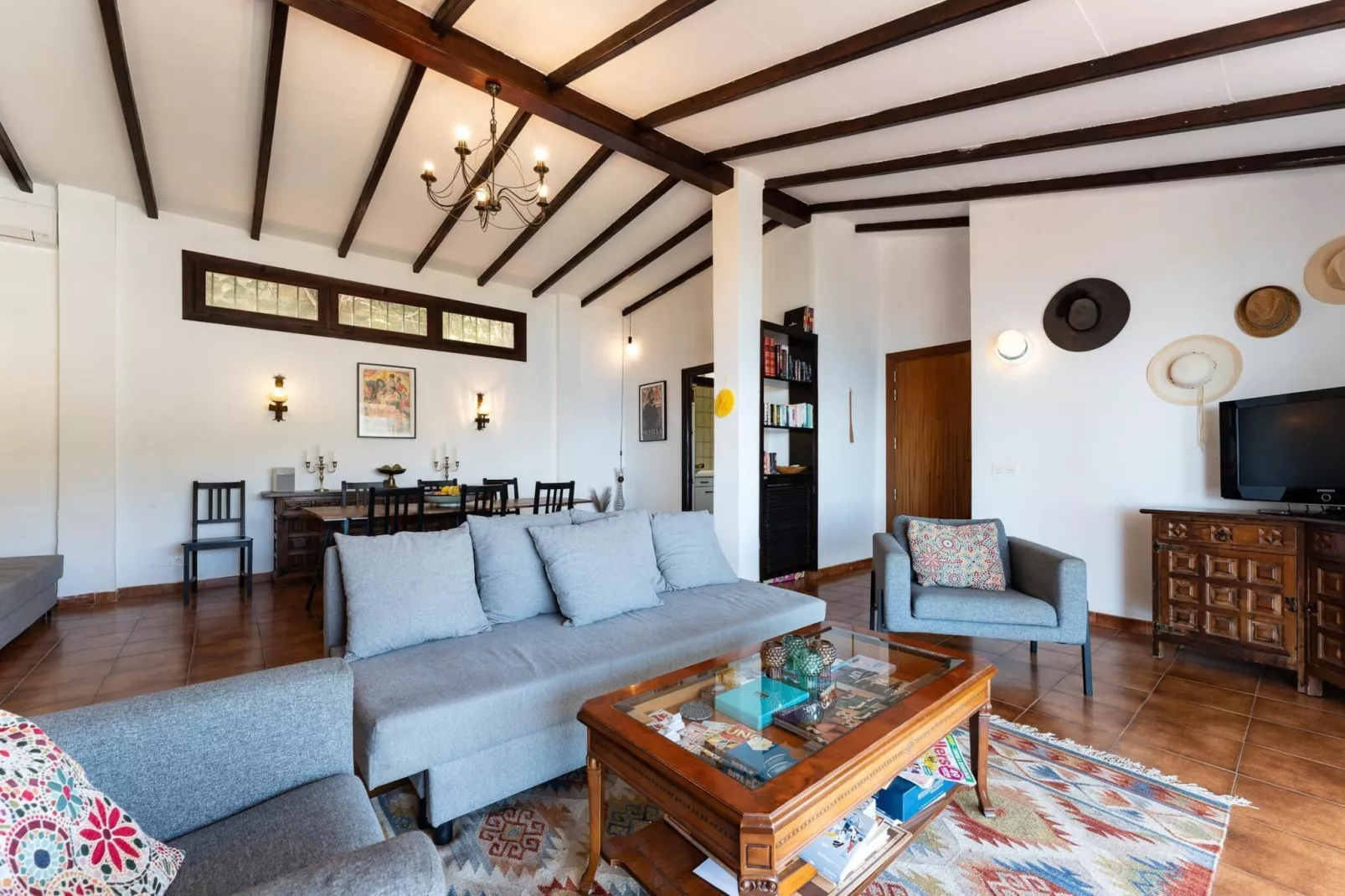 CT 269 GR - Faro's Sun Beach & More in Almuñecar-Woonkamer