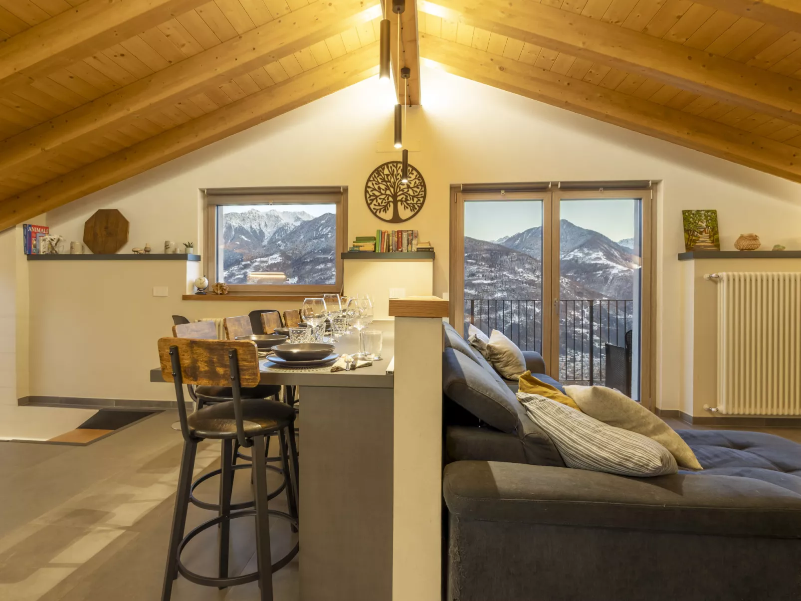 Cech Coast House-Binnen