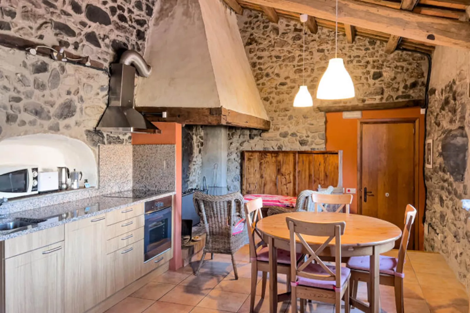 Appartements à Sant Feliu de Pallerols-Niet-getagd