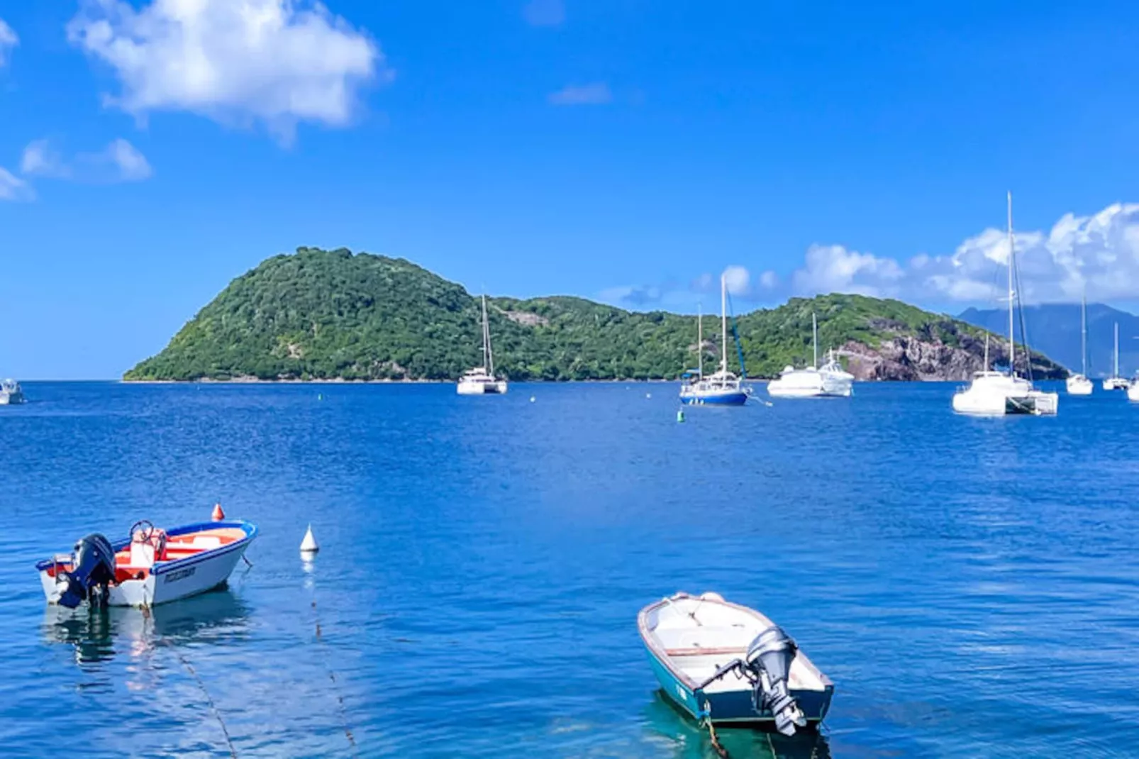 Maison à Terre de Haut-Niet-getagd