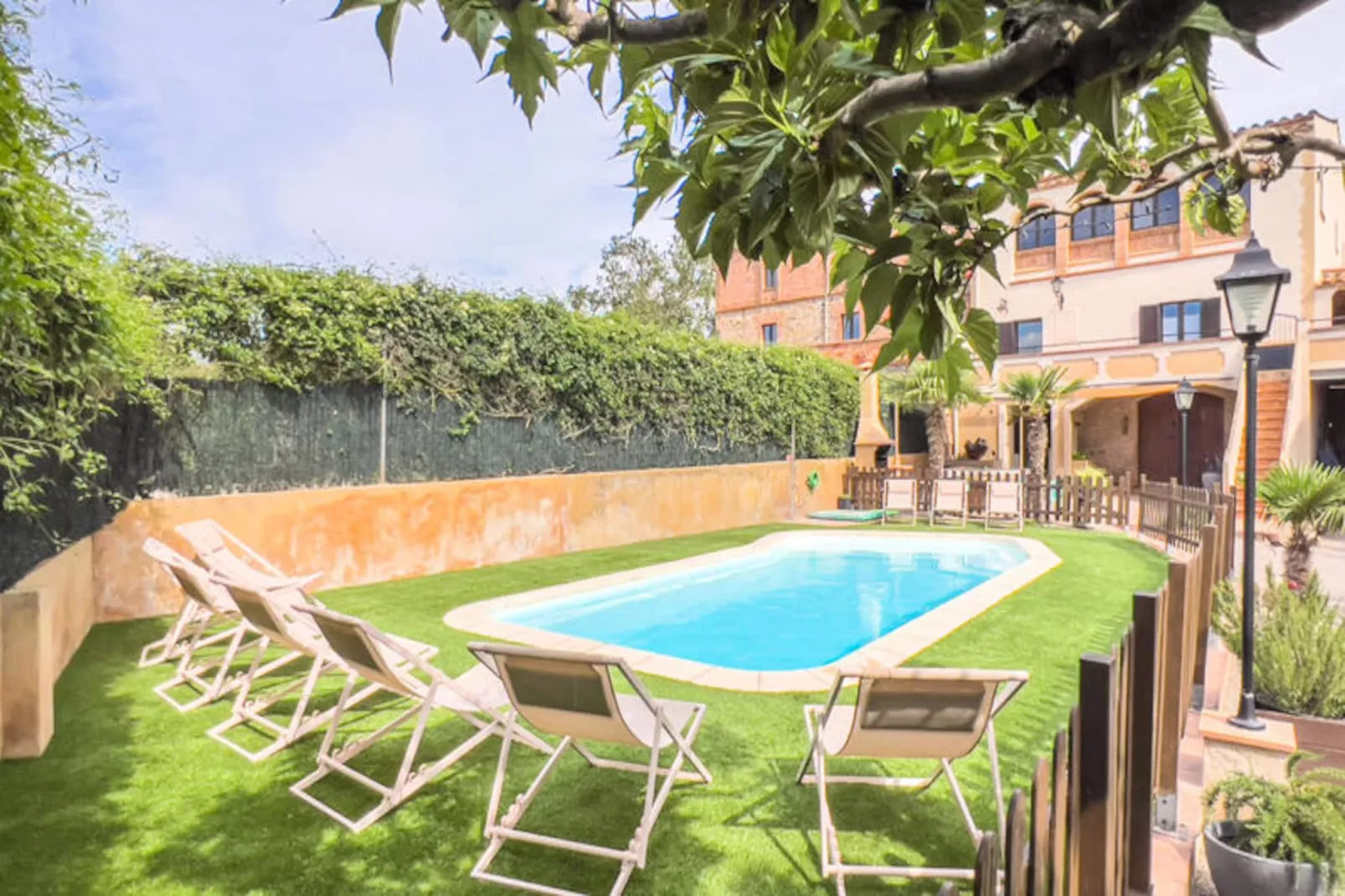 Mobil Home - Bungalow - Cottage à Vilaür-Niet-getagd