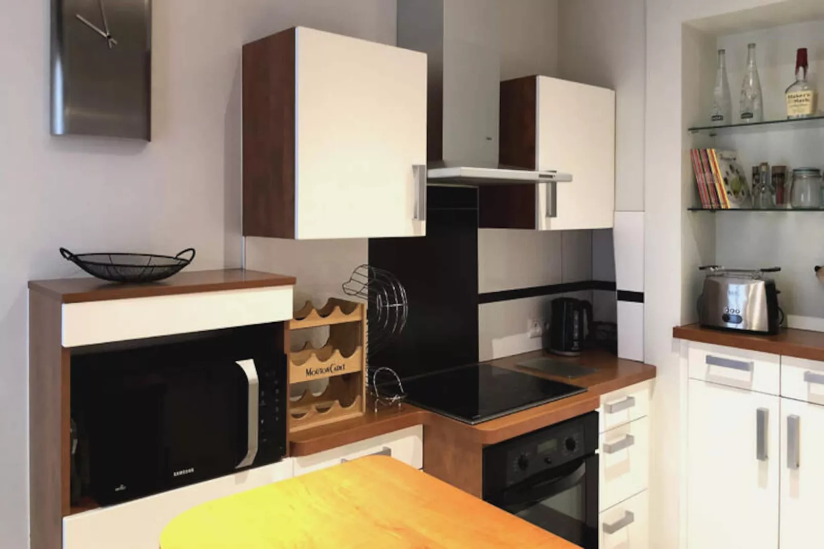 Appartements à Paris-Niet-getagd