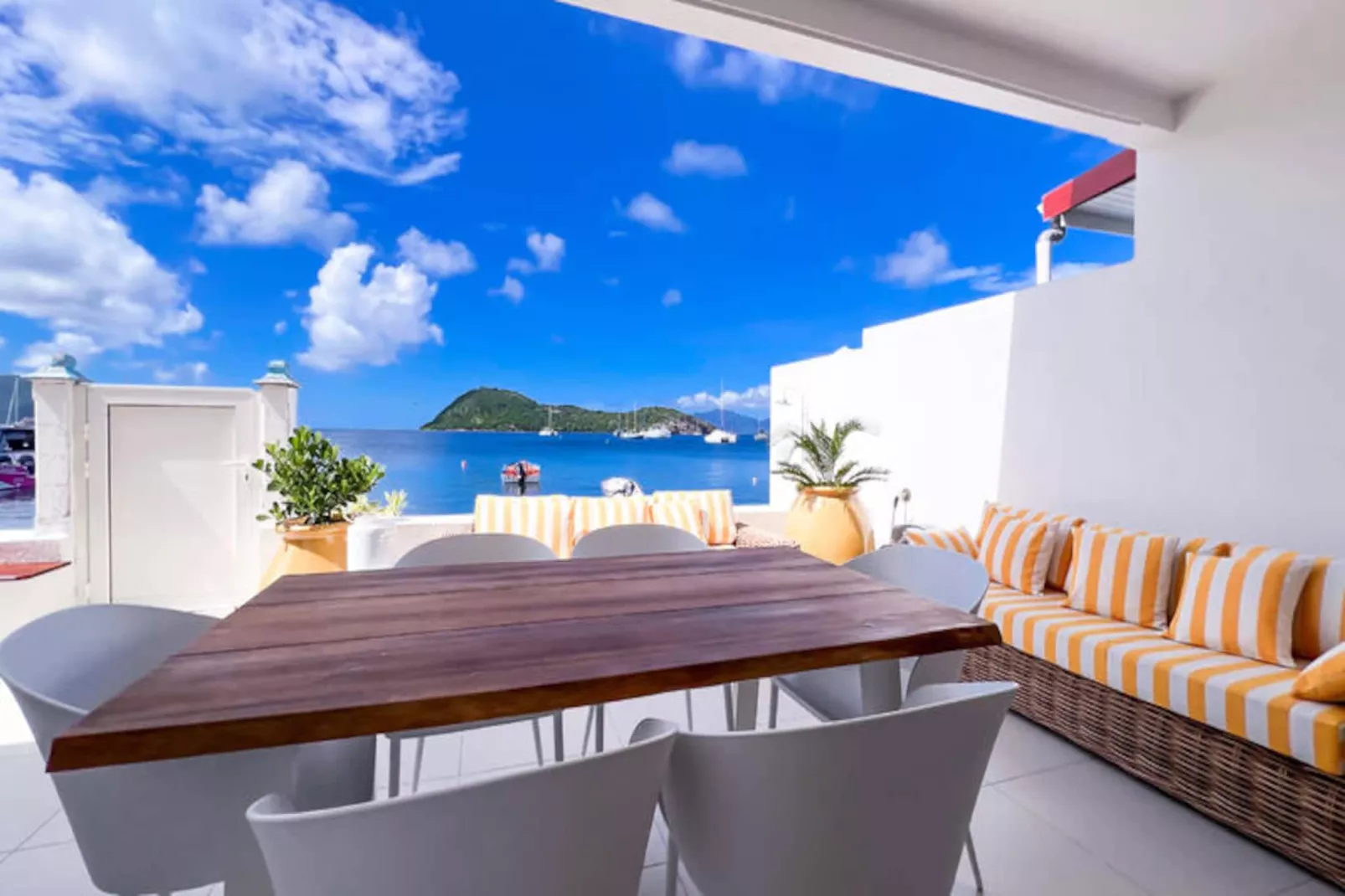 Maison à Terre de Haut-Niet-getagd