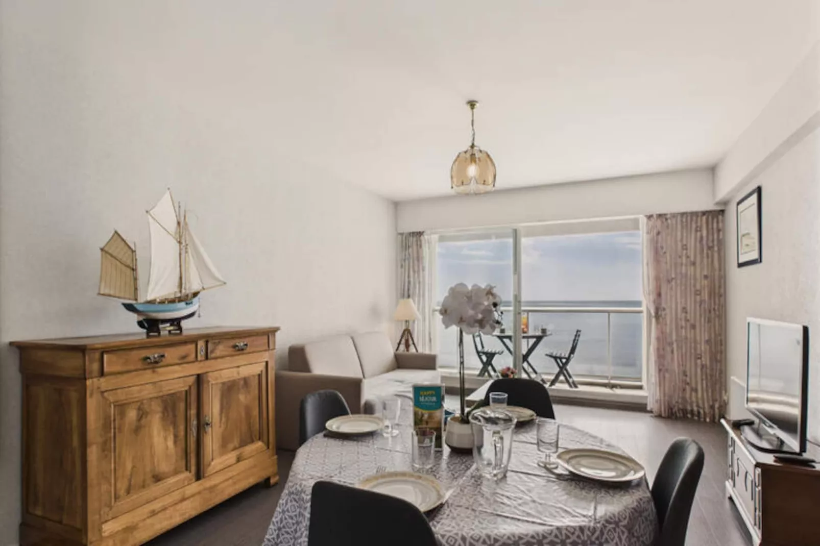 Appartements à Les Sables d'Olonne-Niet-getagd