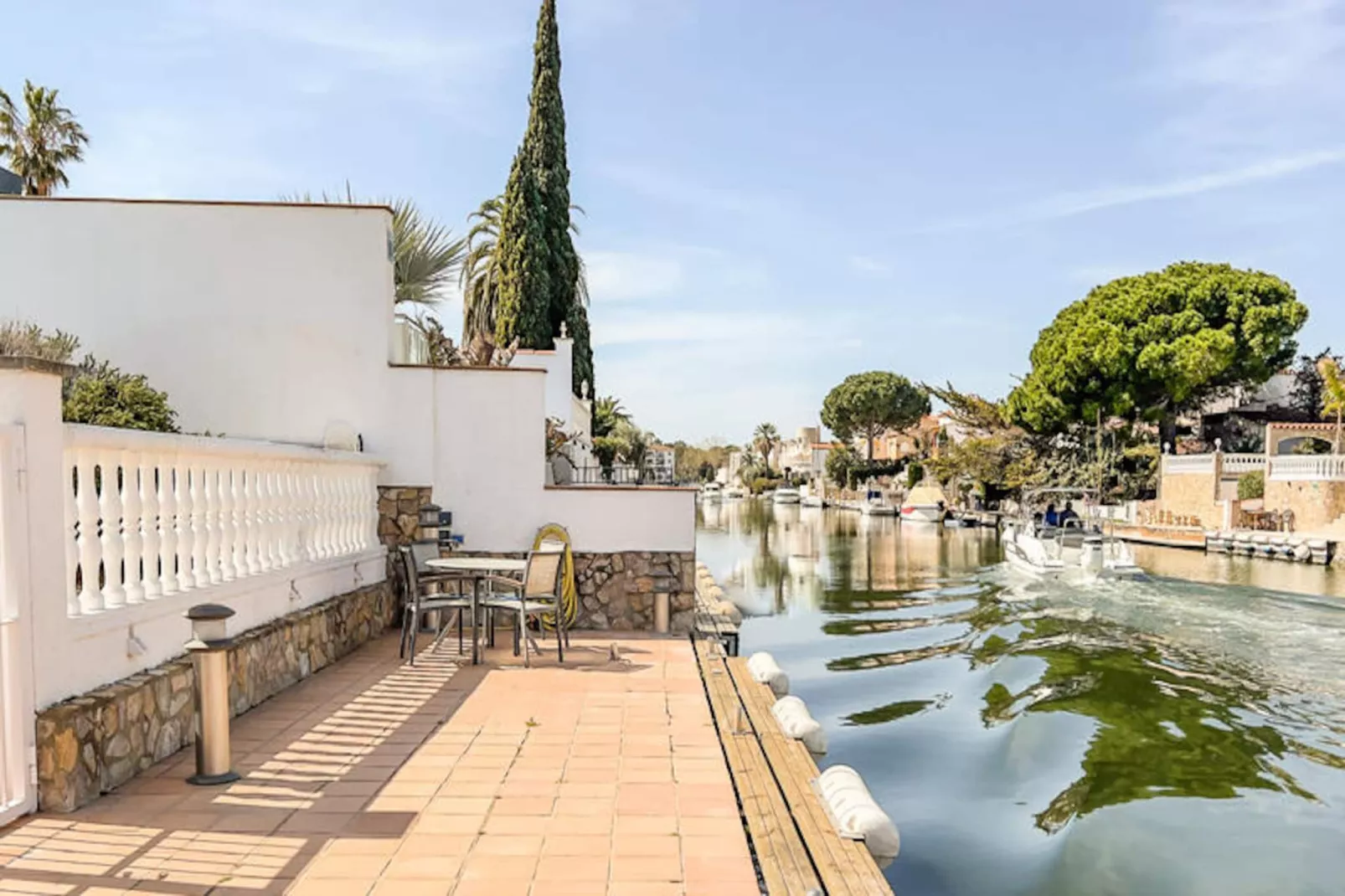 Maison à Empuriabrava-Niet-getagd