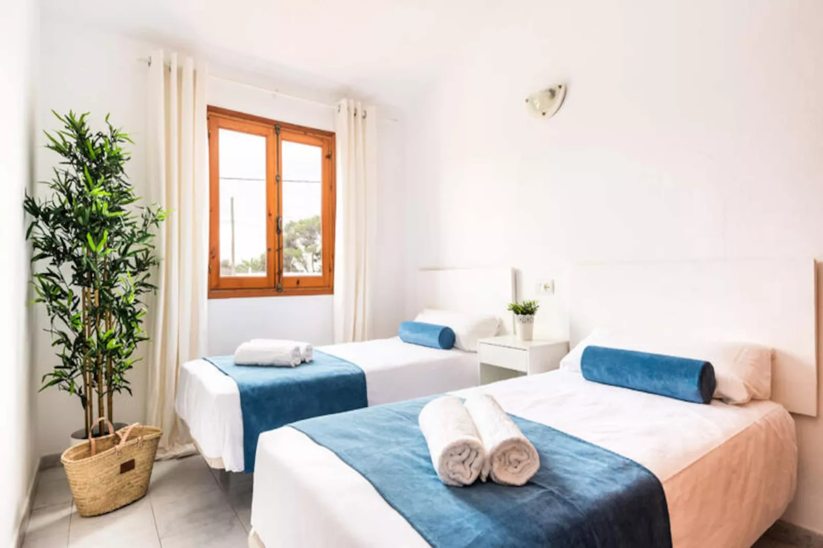 Appartements à Cala Blanca-Niet-getagd