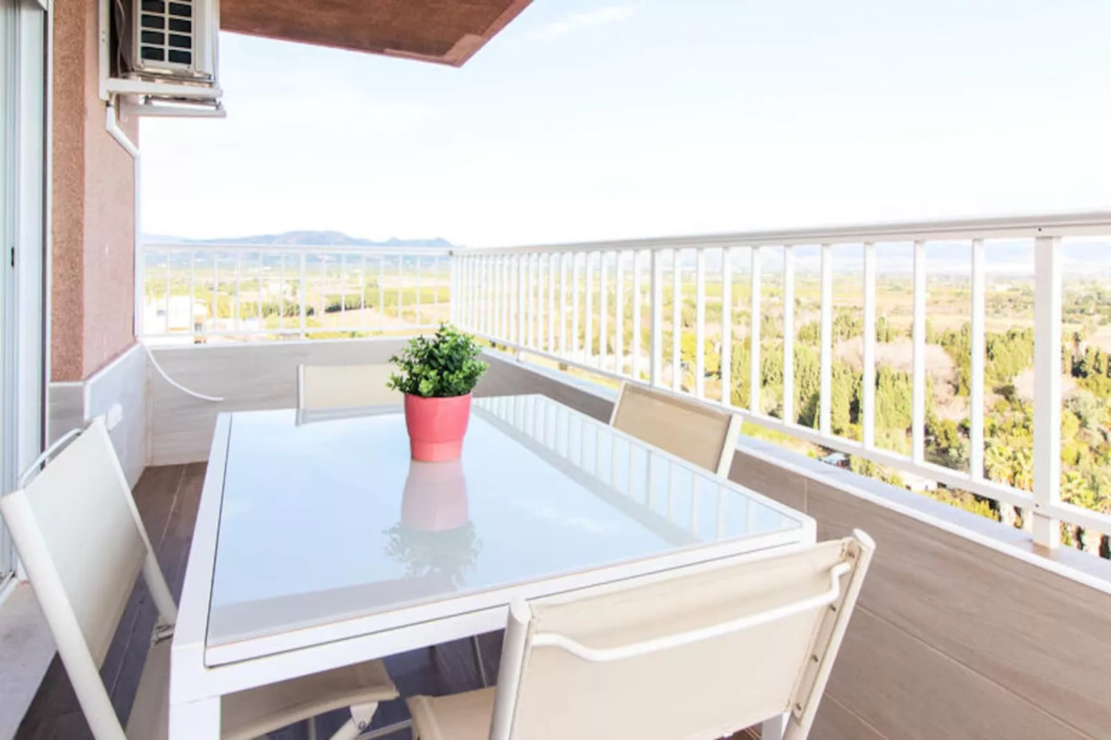 Appartements à Canet d'En Berenguer-Niet-getagd