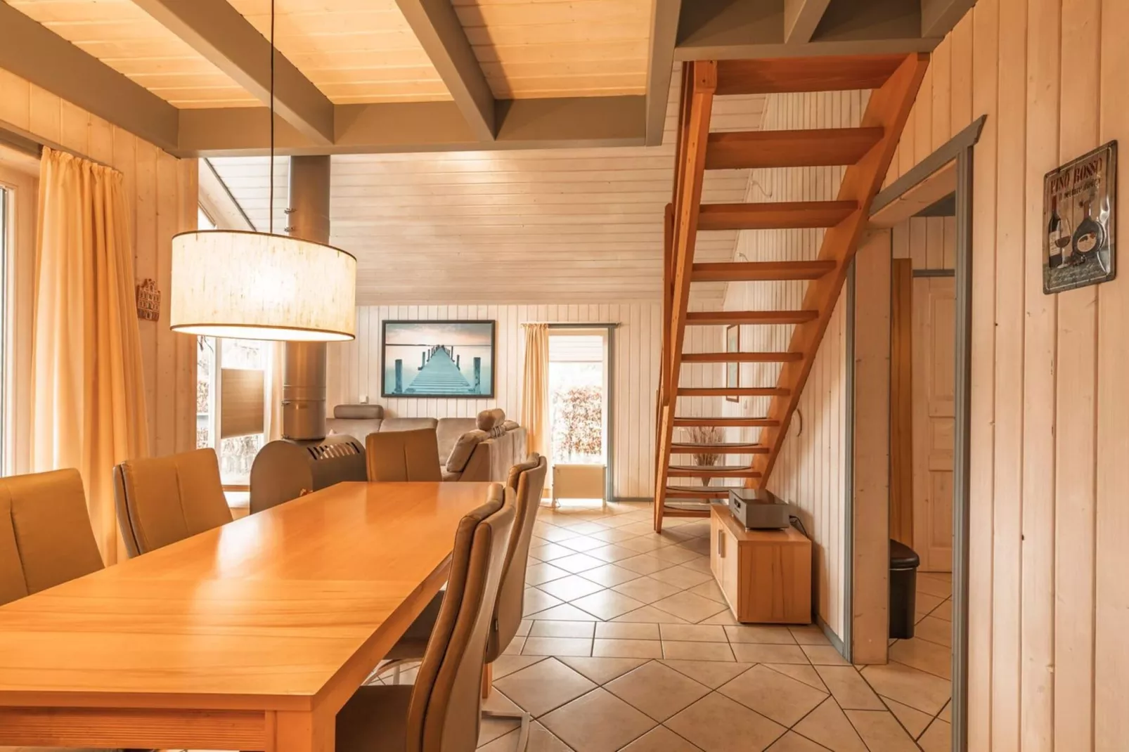 Seeschwalbe Classic 285-Eetkamer