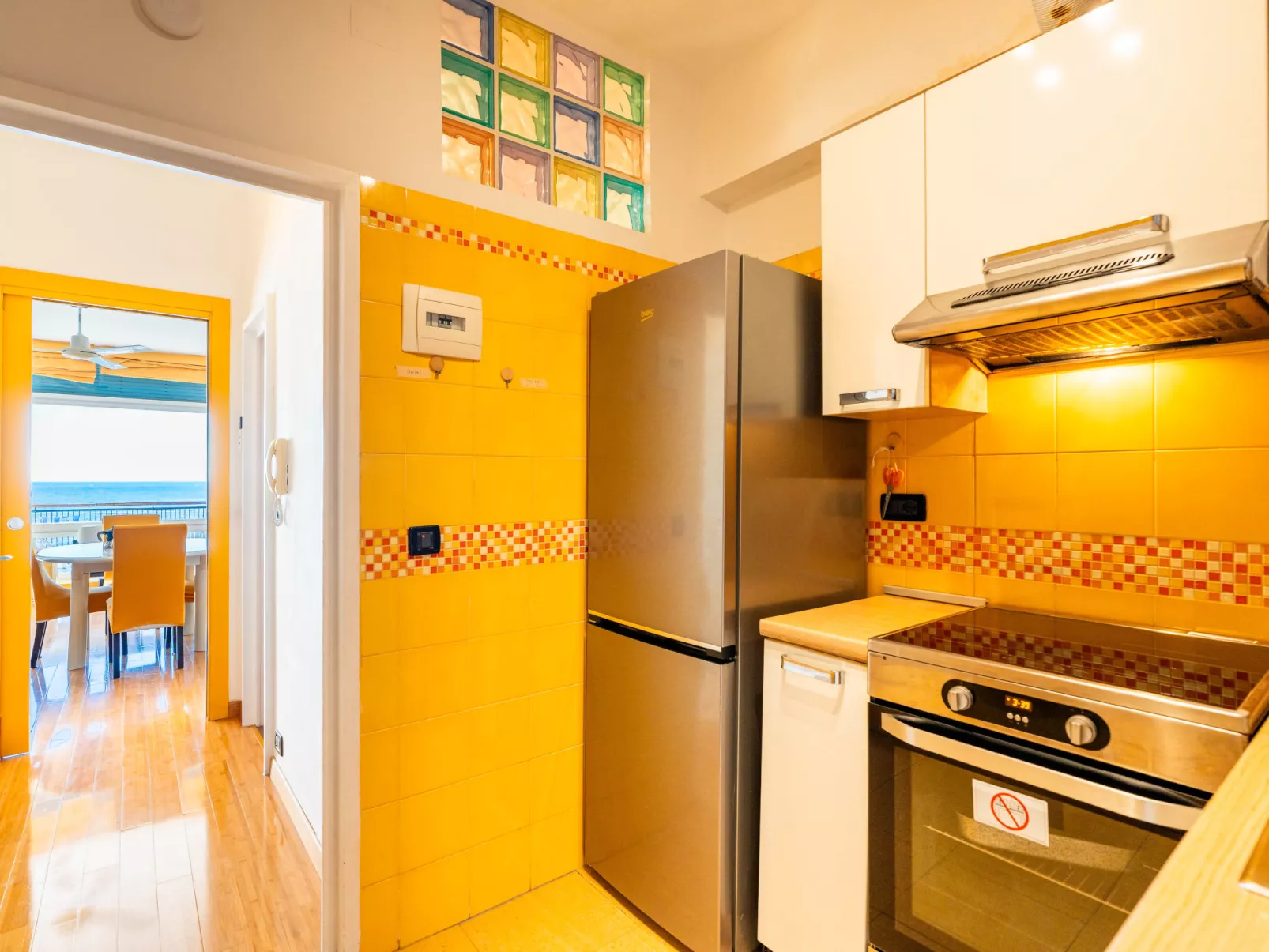 Capo Pino tra le Onde-Binnen