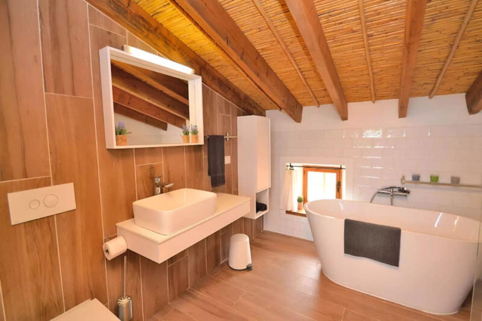 Mobil Home - Bungalow - Cottage à Llubí-Niet-getagd