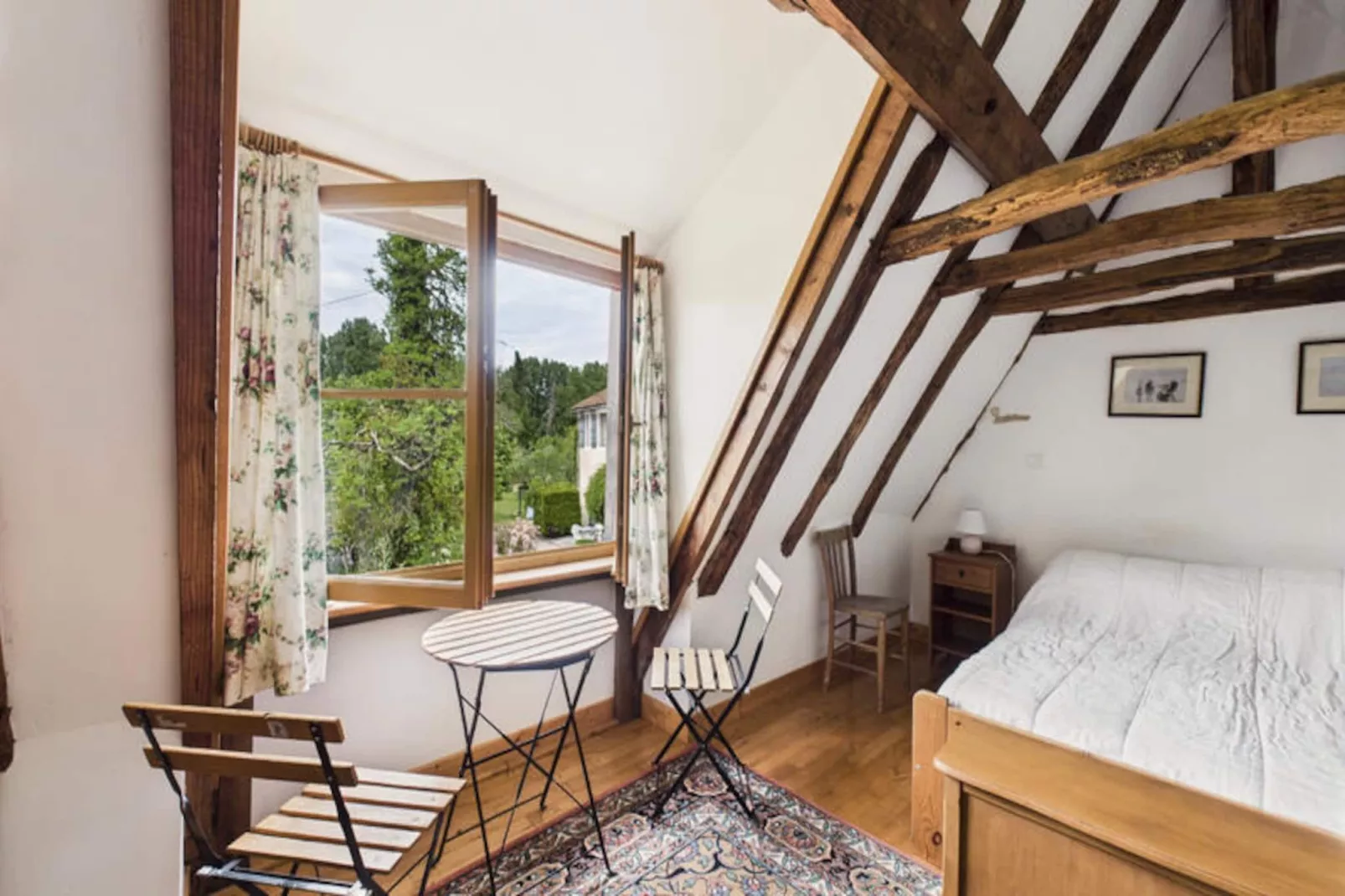 Maison à Montignac-Niet-getagd