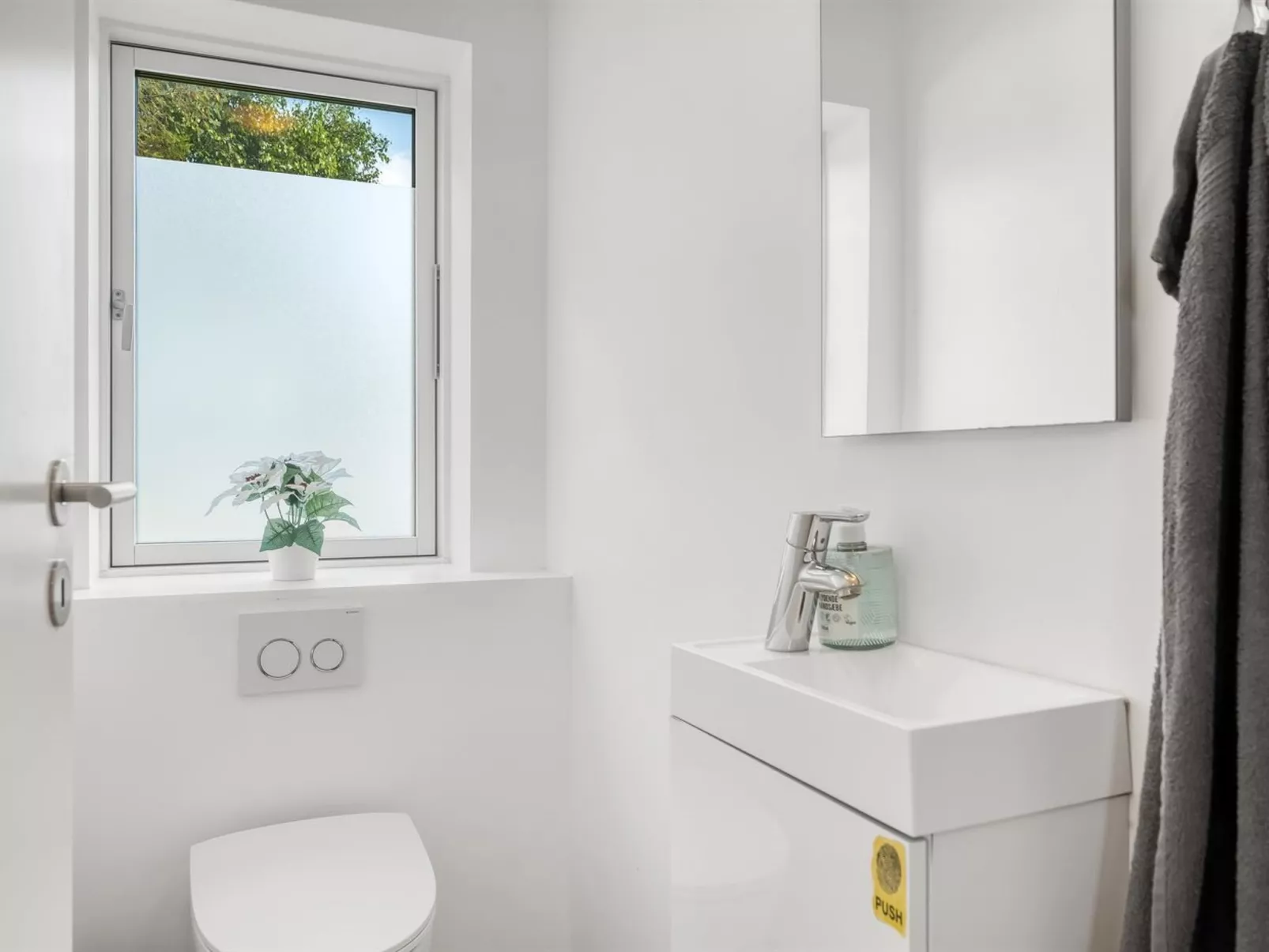 "Tekla" - 180m from the sea-Binnen