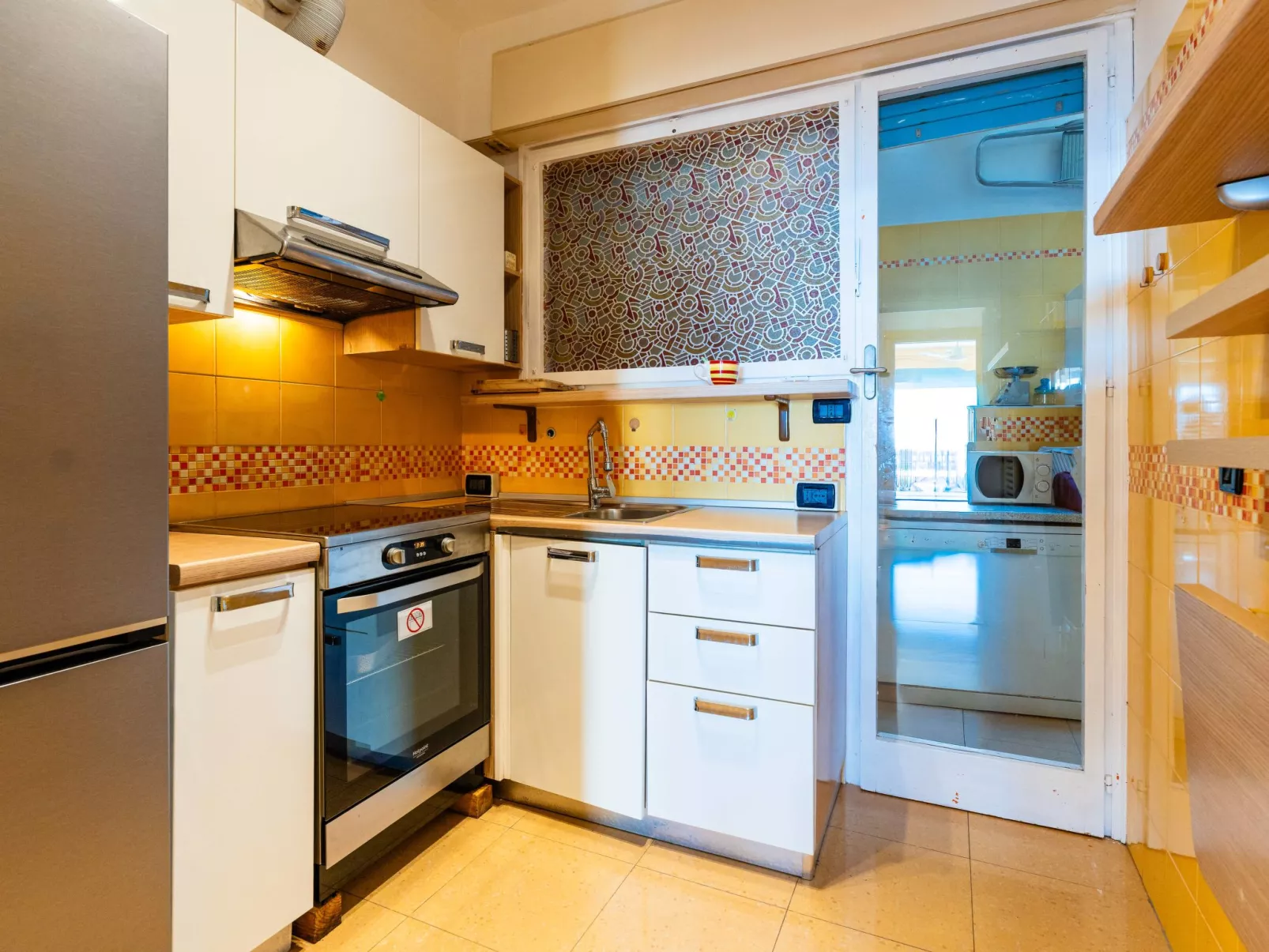 Capo Pino tra le Onde-Binnen