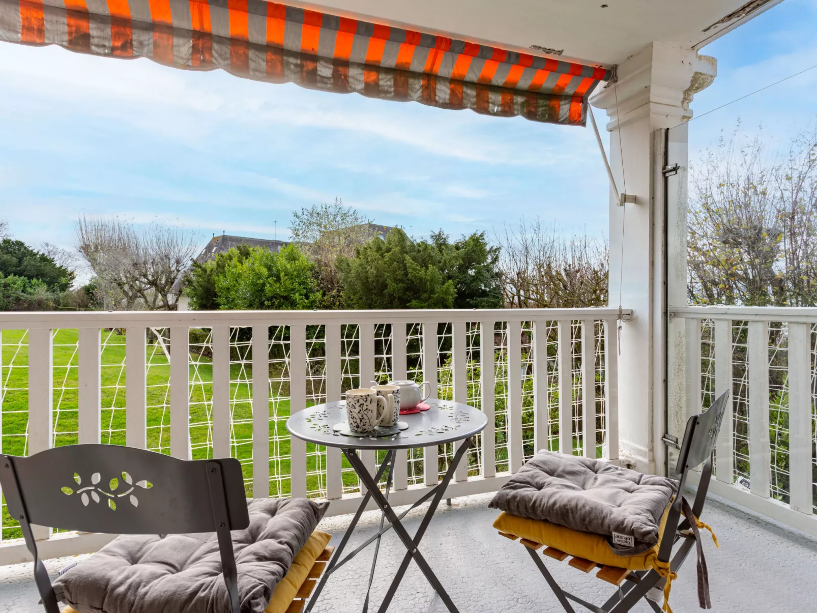 Le Parc de La Jacotte-Buiten