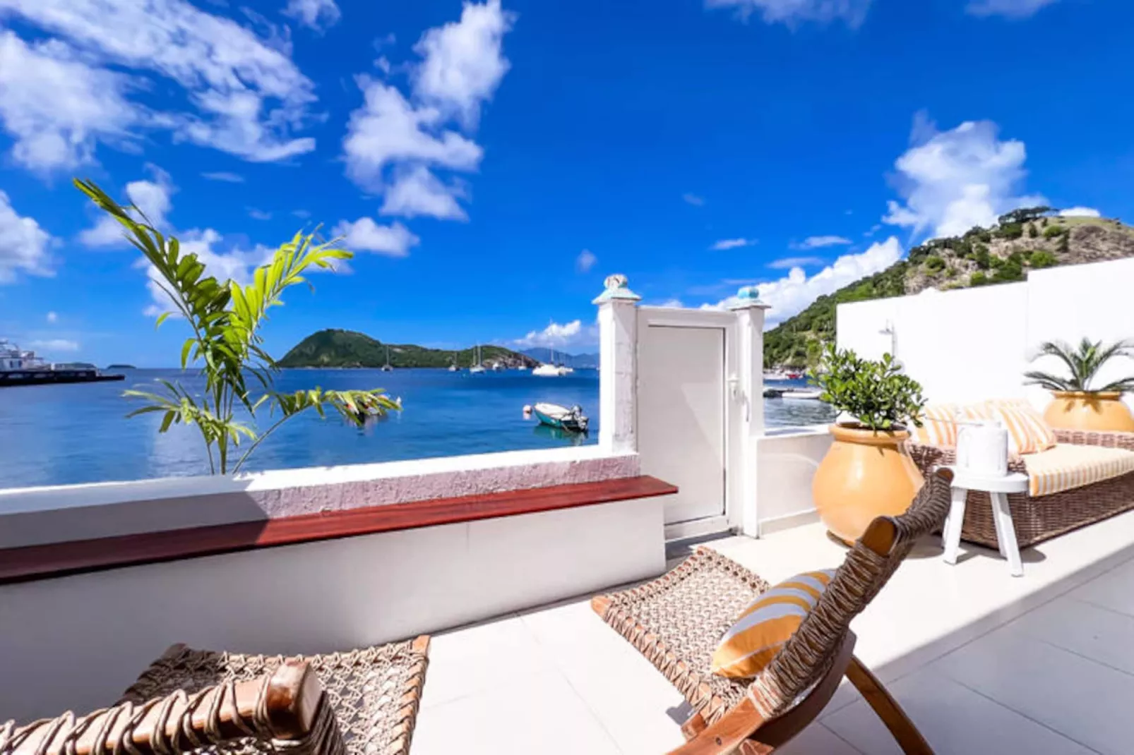 Maison à Terre de Haut-Niet-getagd