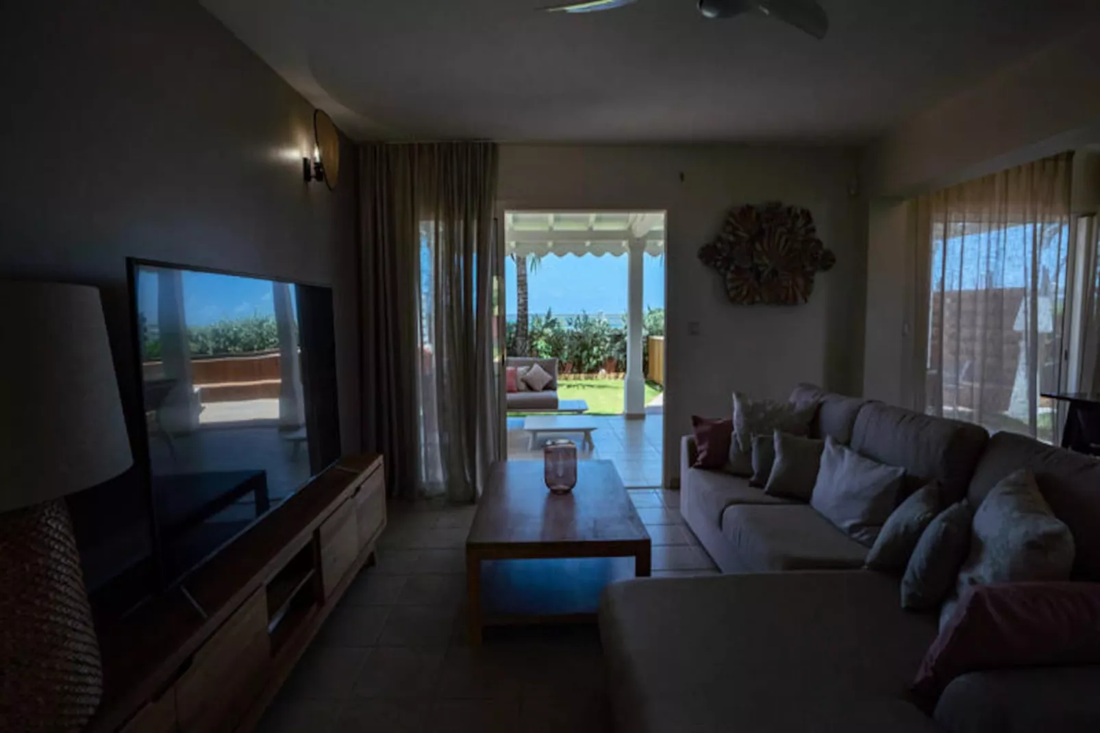 Maison à Le Moule-Niet-getagd