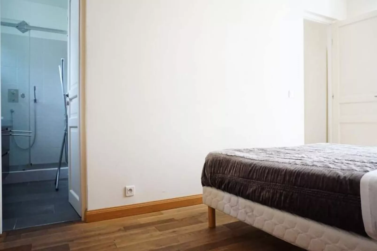 Appartements à Paris-Niet-getagd