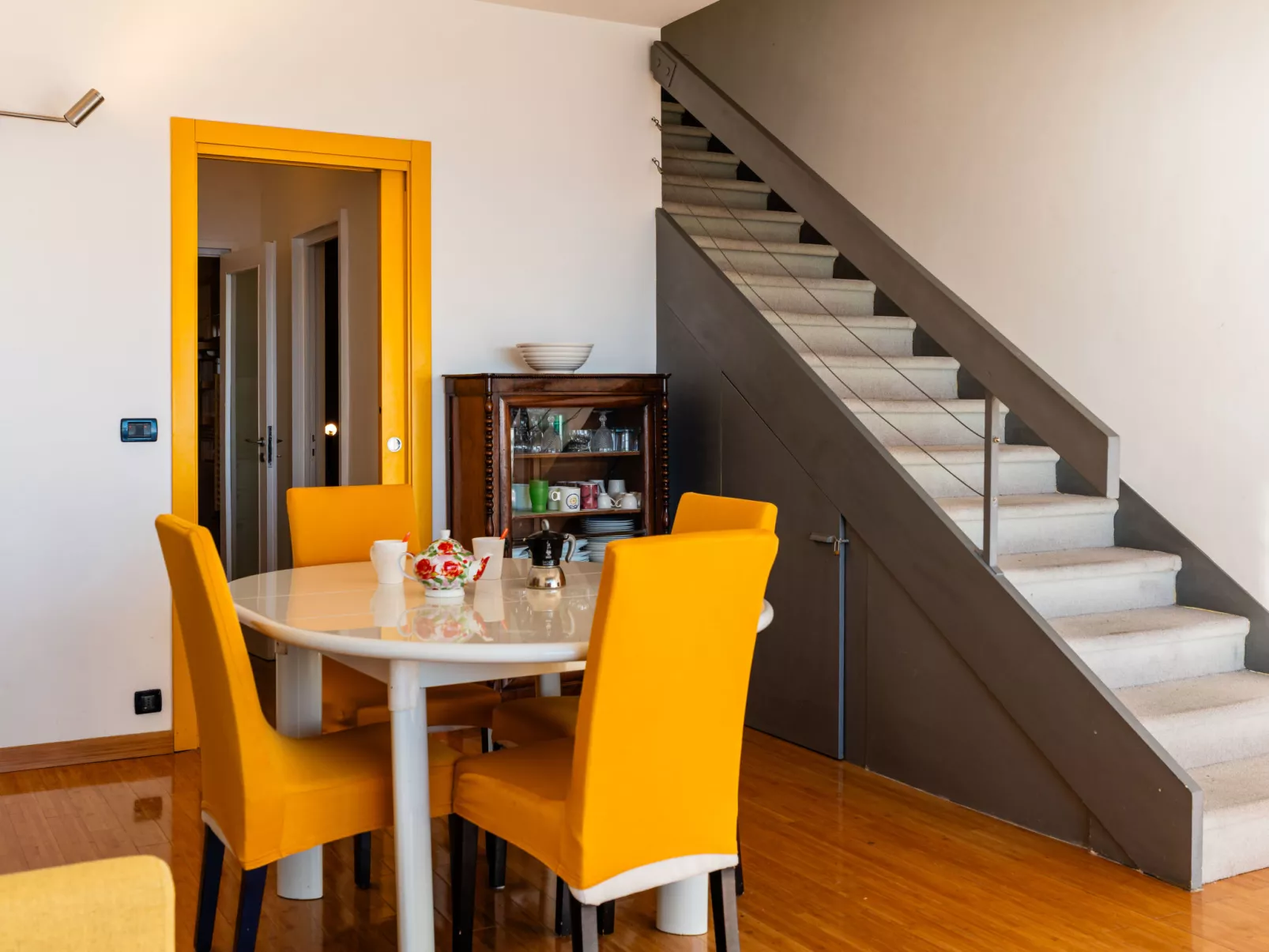 Capo Pino tra le Onde-Binnen