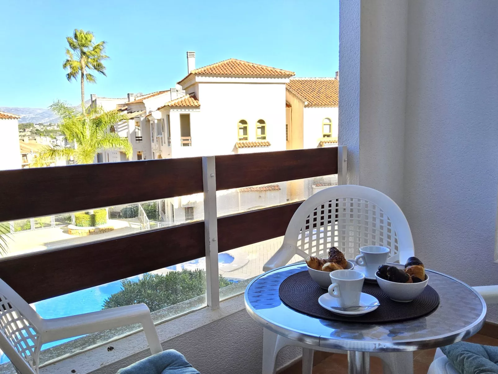 Residencial Font Rotja - Binnen