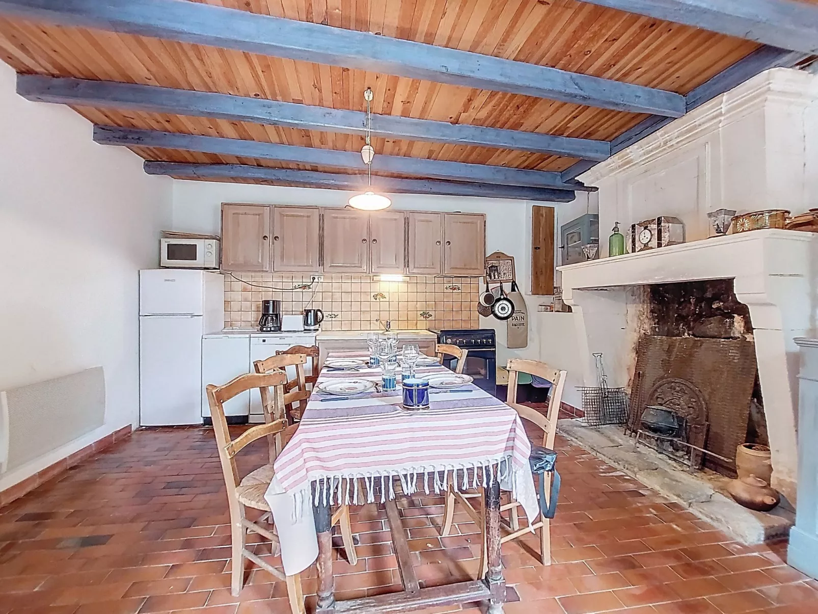 Les Vidalières-Binnen