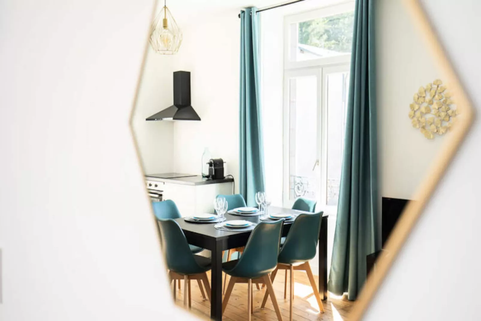 Appartements à La Bourboule-Niet-getagd