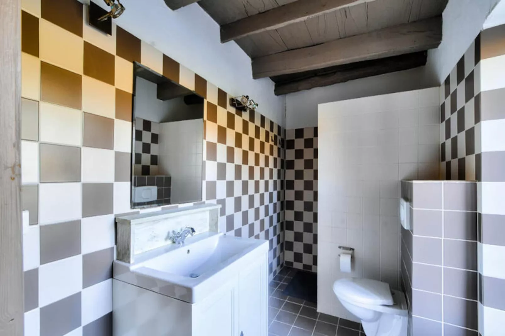 Maison à Rouffignac Saint-Cernin-Niet-getagd