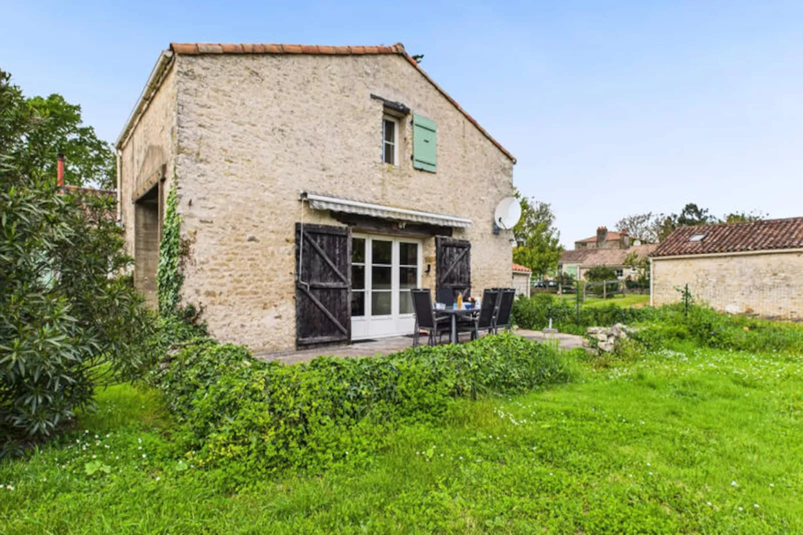 Maison à Saint Vincent sur Jard-Niet-getagd