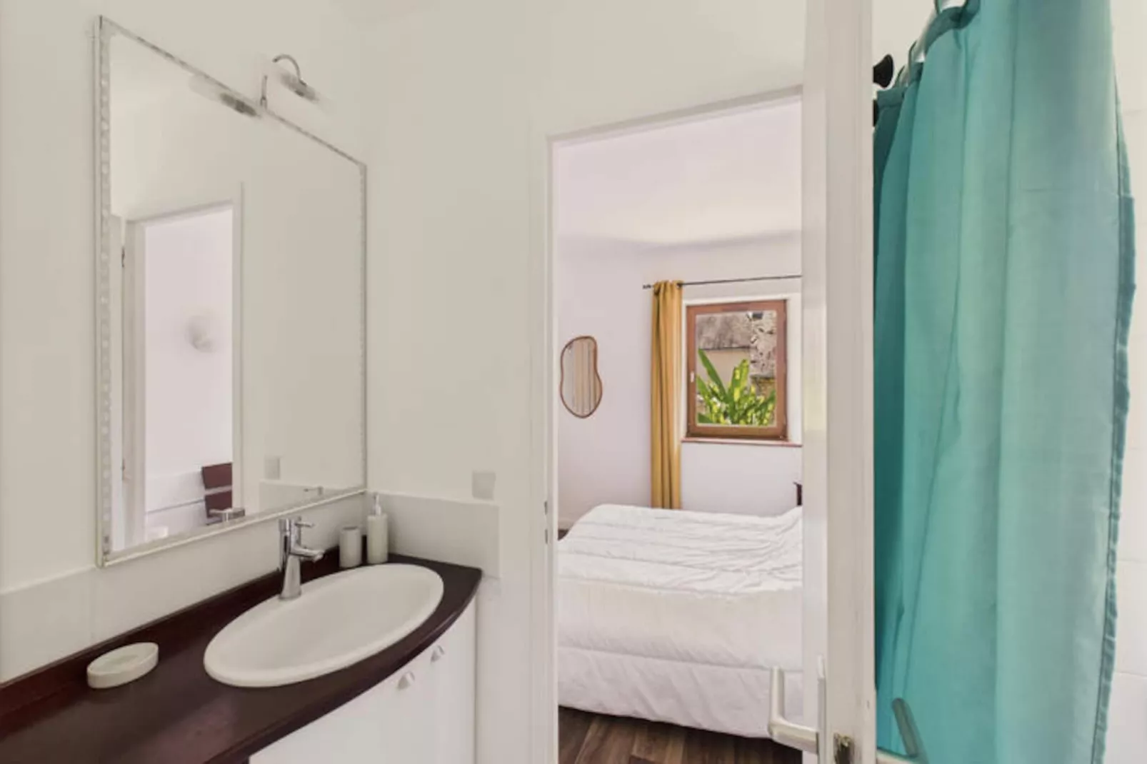 Maison à Peyzac le Moustier-Niet-getagd