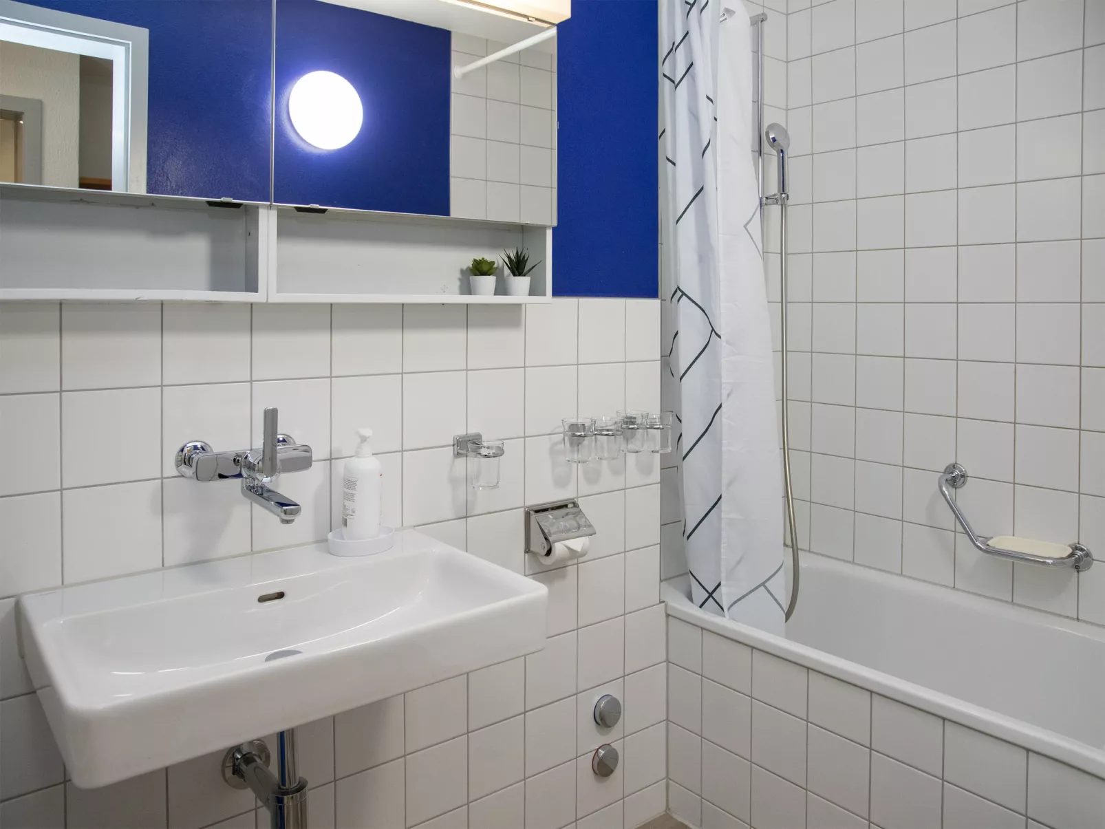 Tschingelhorn Apt. R-Binnen