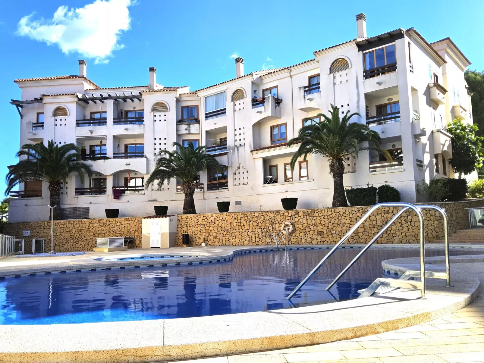 Residencial Font Rotja - Buiten