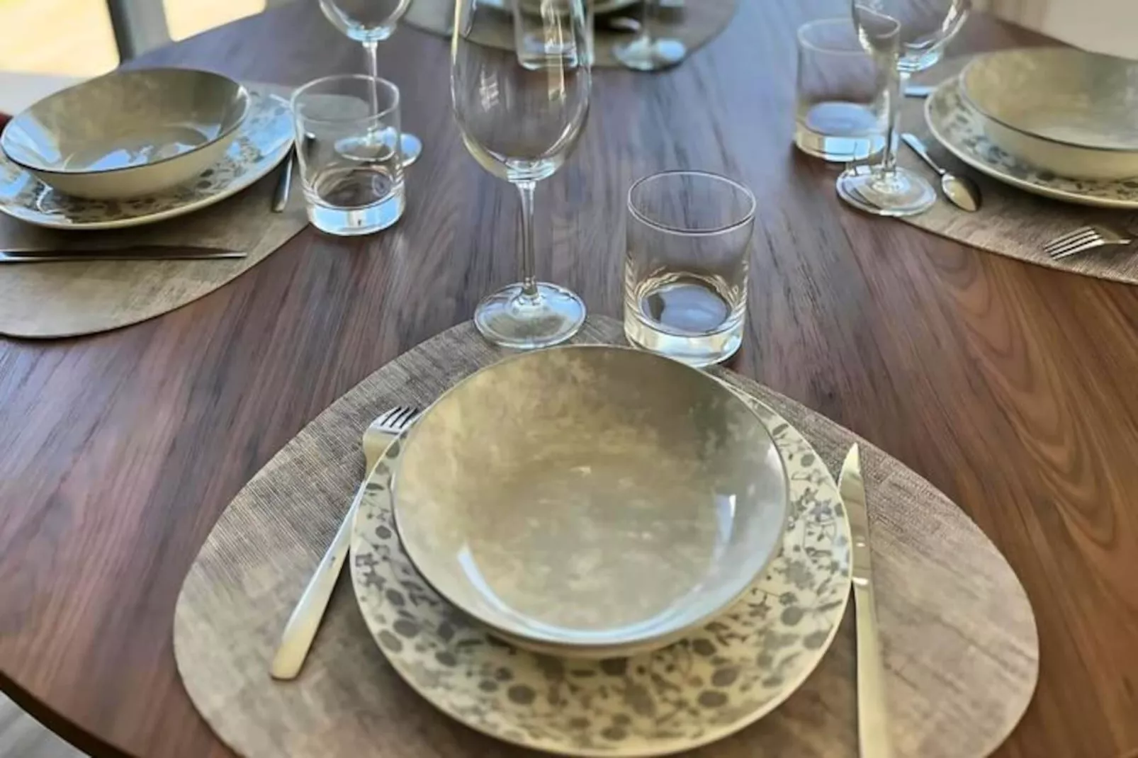 Golf, Soleil Et Piscine Priv&eacute;e Pour Un S&eacute;jour De R&ecirc;ve !-Niet-getagd