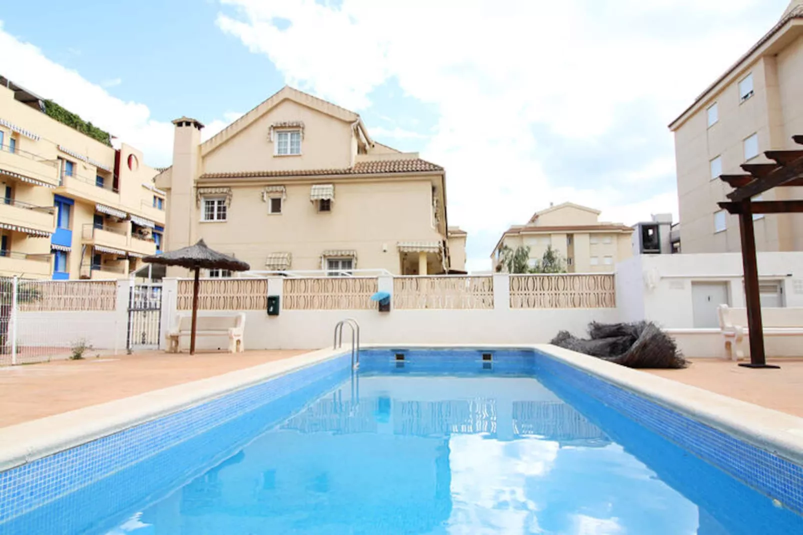 Appartements à Canet d'En Berenguer-Niet-getagd