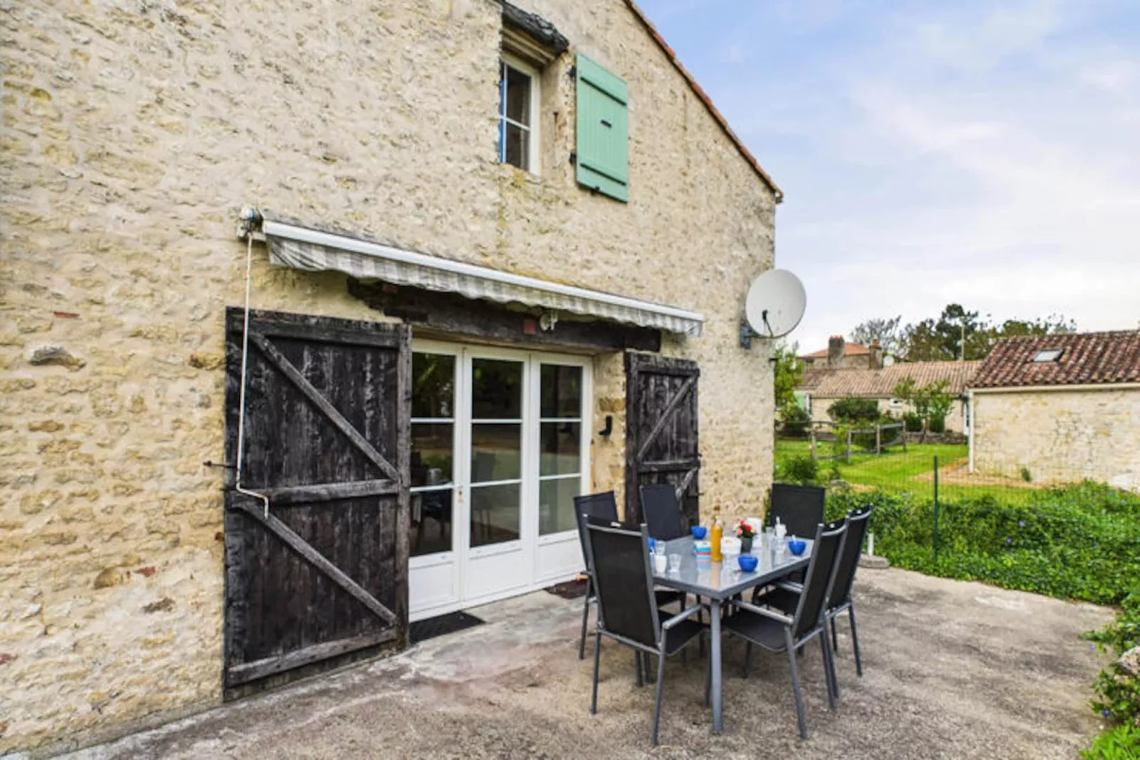 Maison à Saint Vincent sur Jard-Niet-getagd