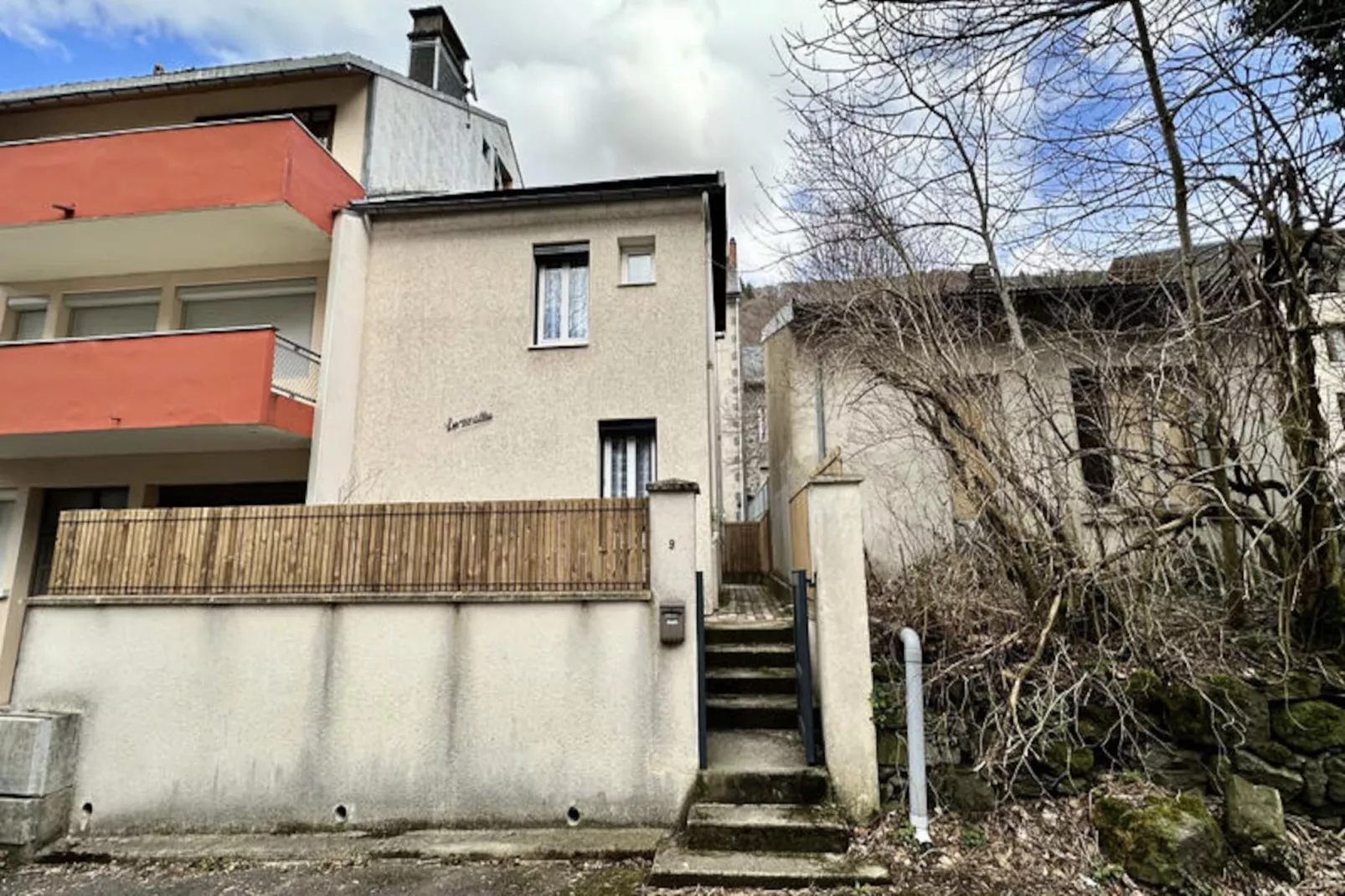 Maison à Le Mont Dore-Niet-getagd