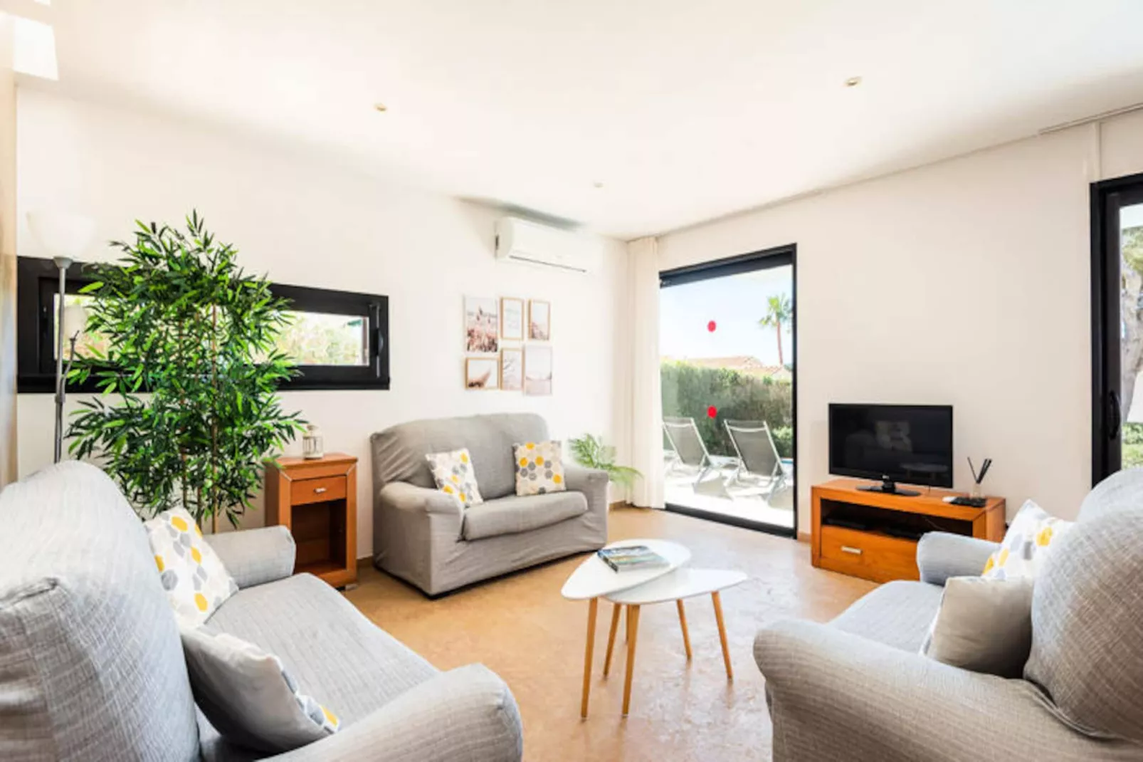 Maison à Binibequer-Niet-getagd