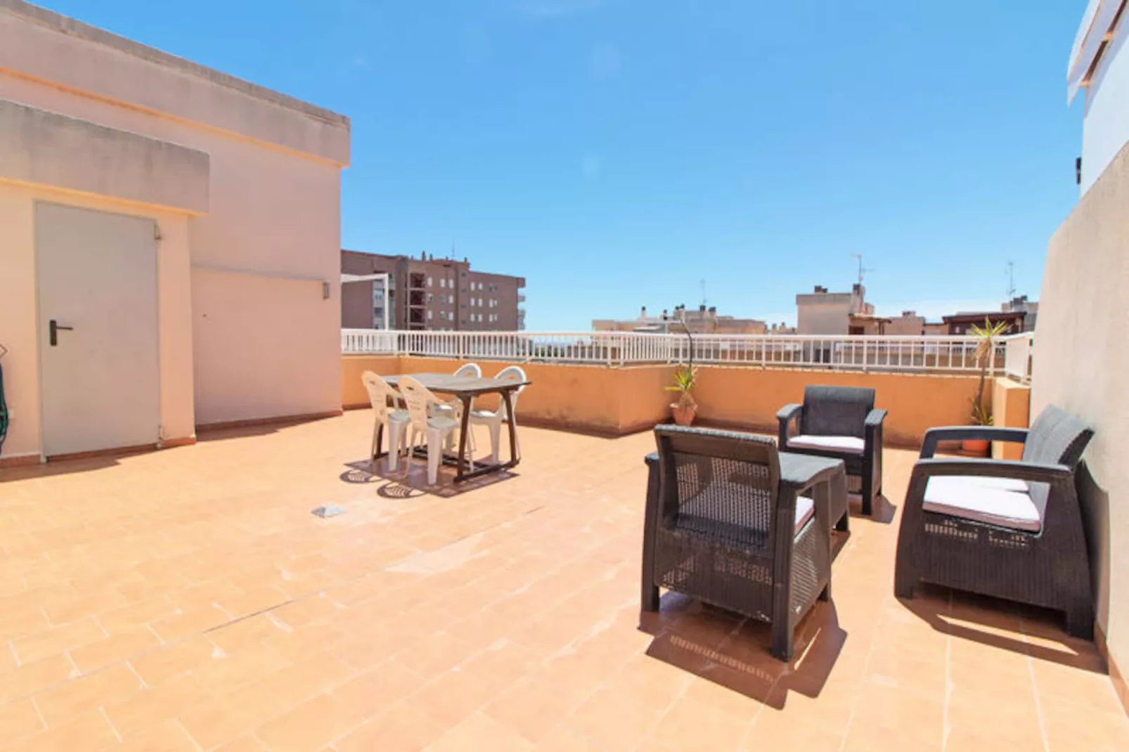 Appartements à Canet d'En Berenguer-Niet-getagd